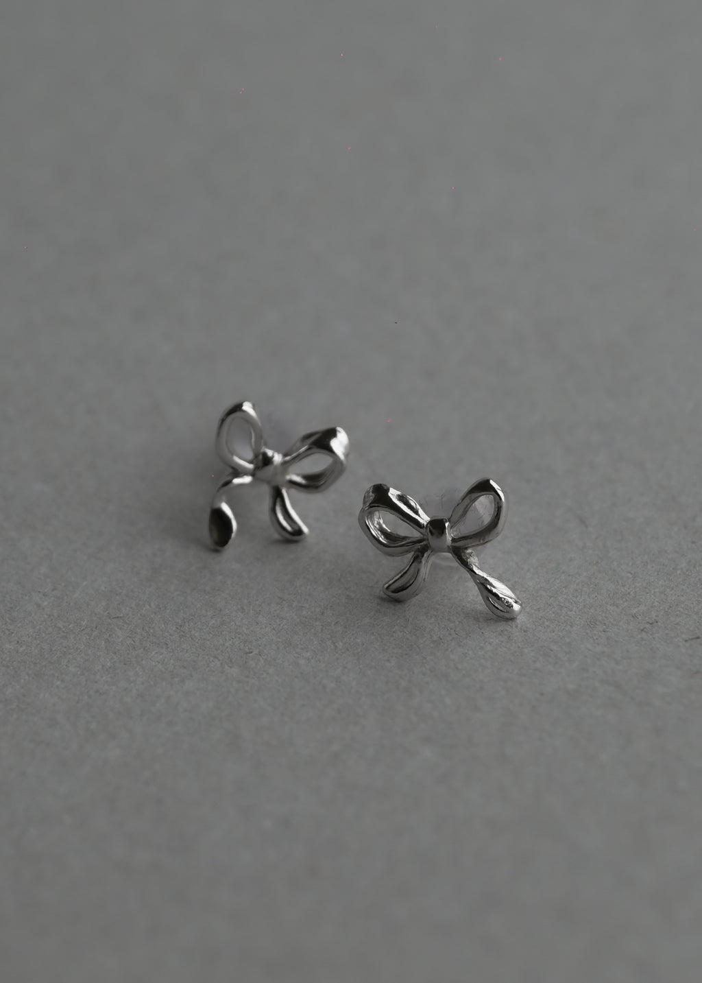 Bow Studs Earrings