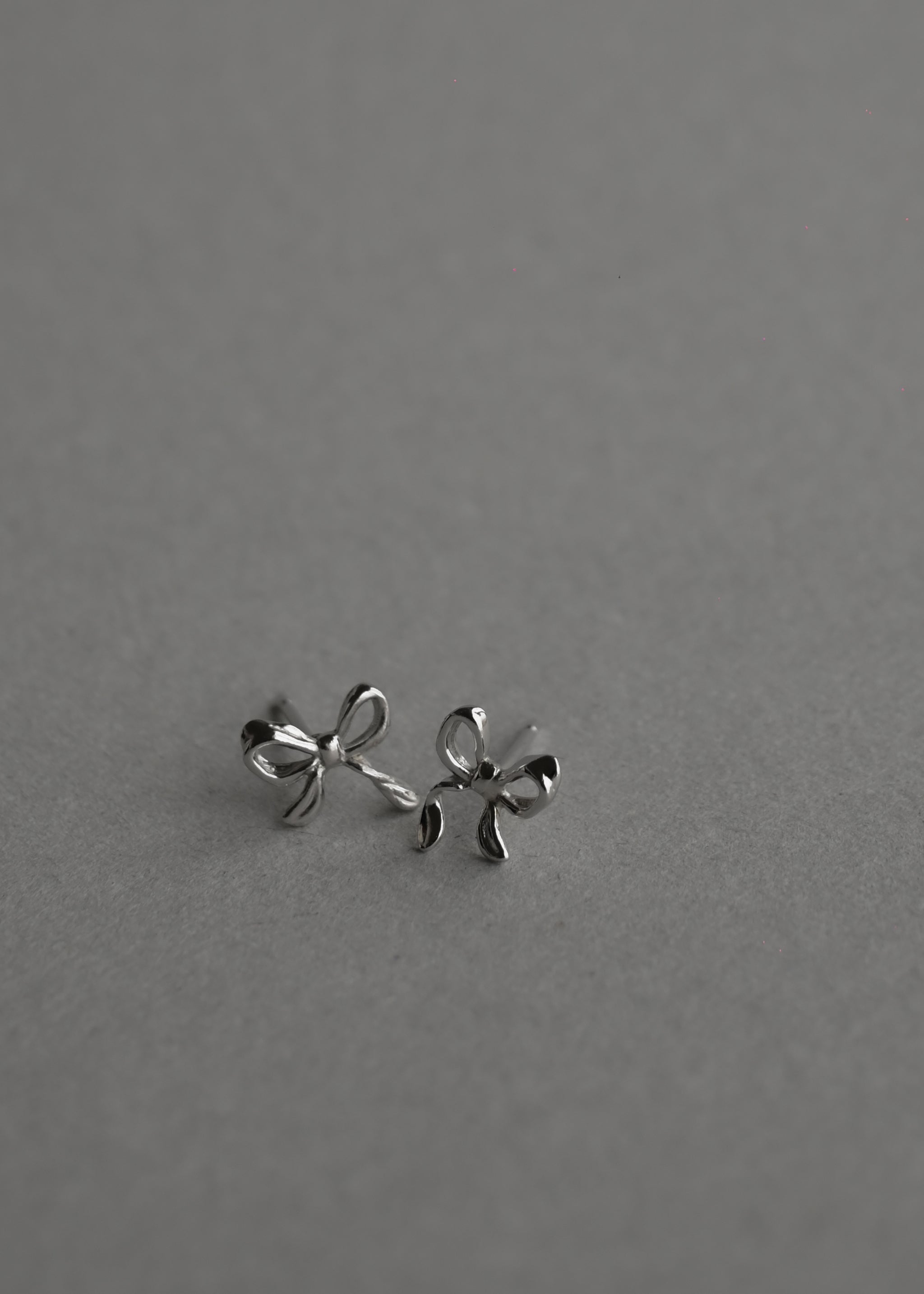 Bow Studs Earrings