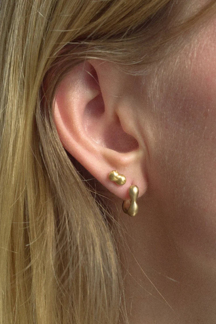 "Dunton Ellerkamp" 14k Two Dot Earrings