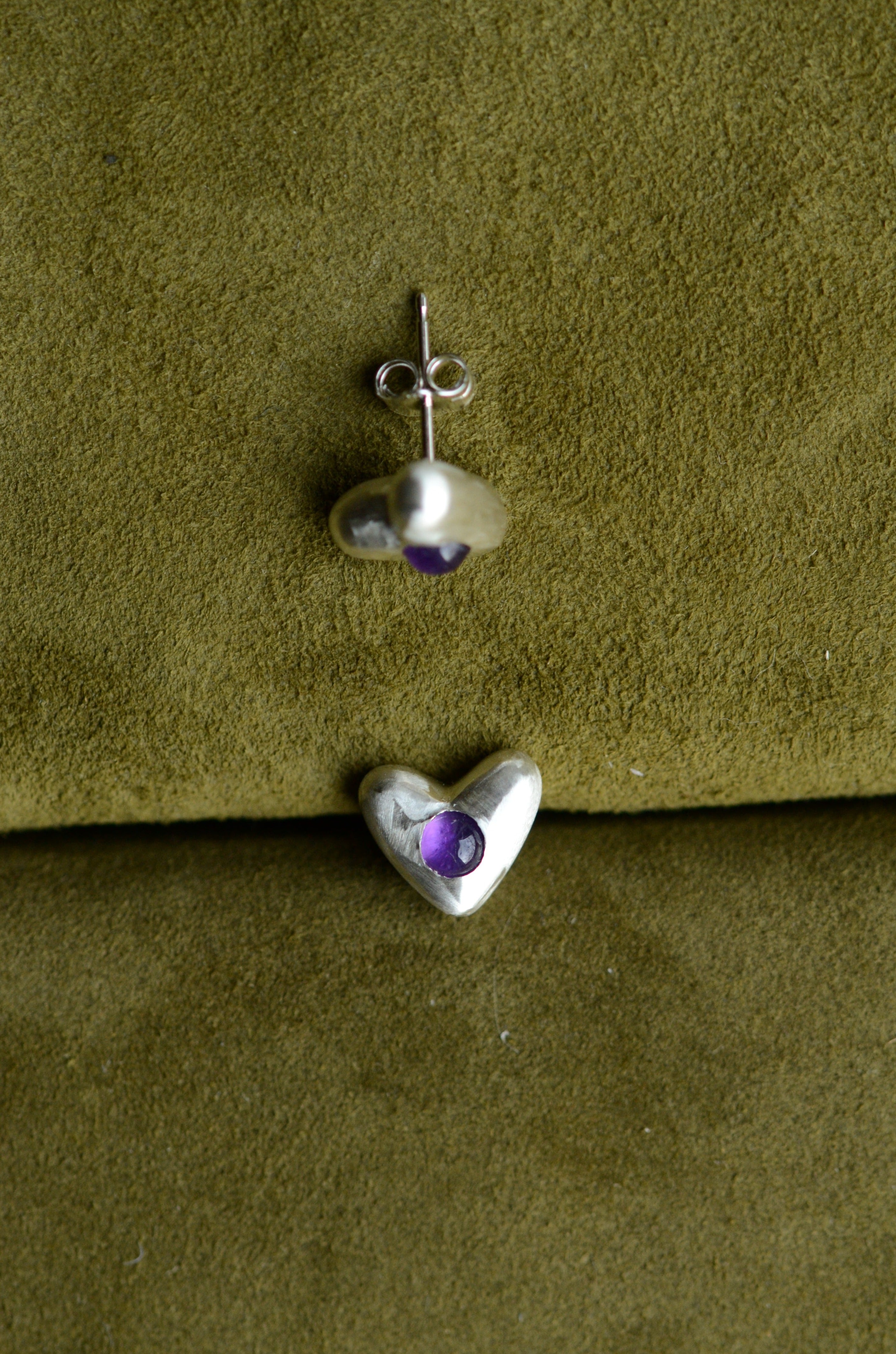 Diminutive Earrings w/ Amethyst