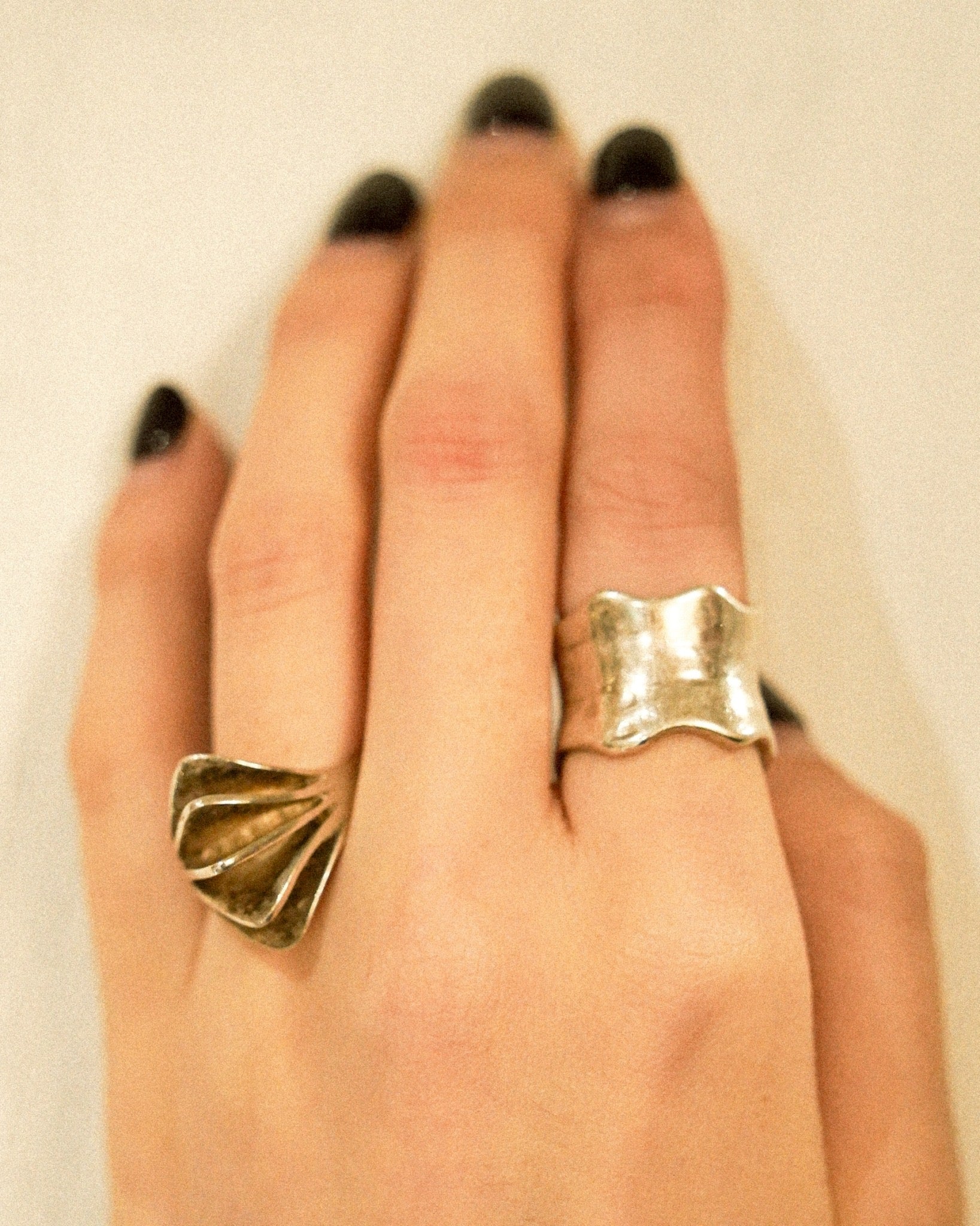 Fan Blade Silver Ring (SVR25019)