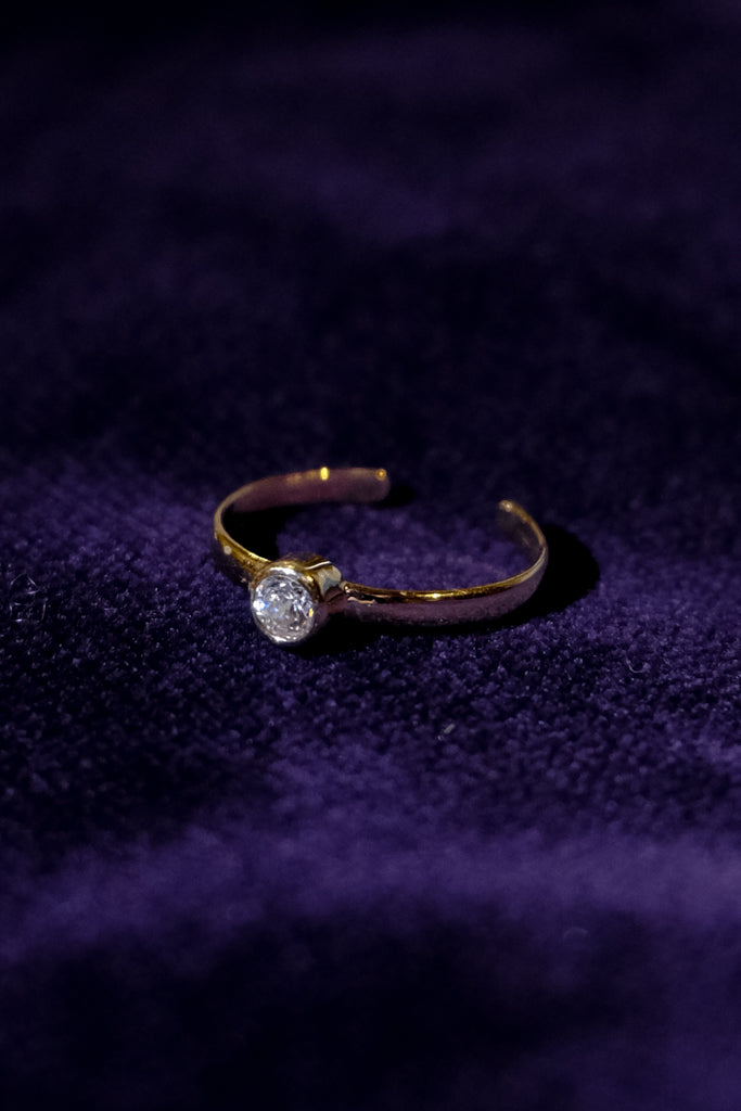 10k Yellow Gold Round Ring - 4号