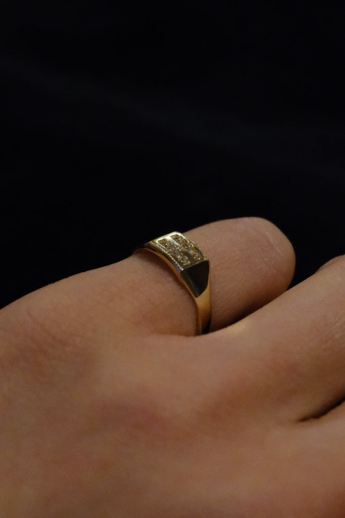 14k Yellow Gold Initial Baby Pinky - 0号