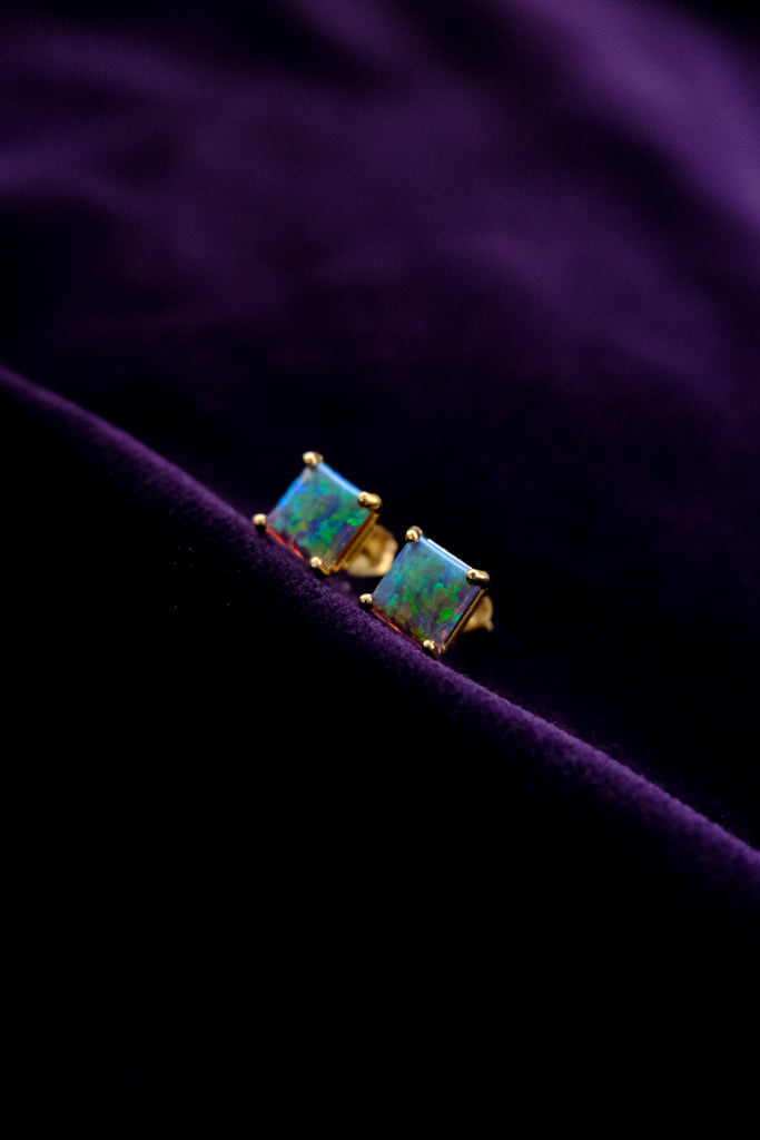 14k Gold Opal Earrings