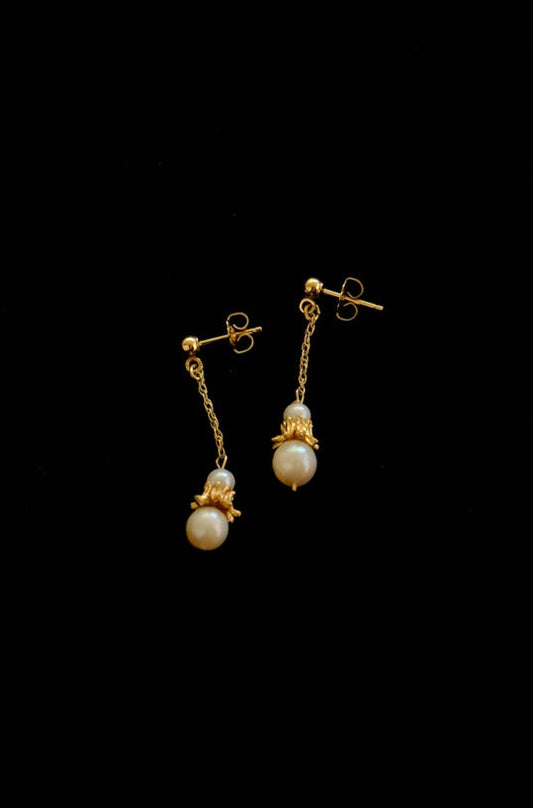 14k Gold Pearl Earrings