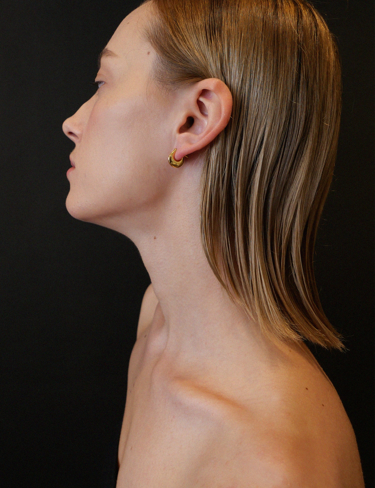 "Isabella Etou" Classic Mini Hoops