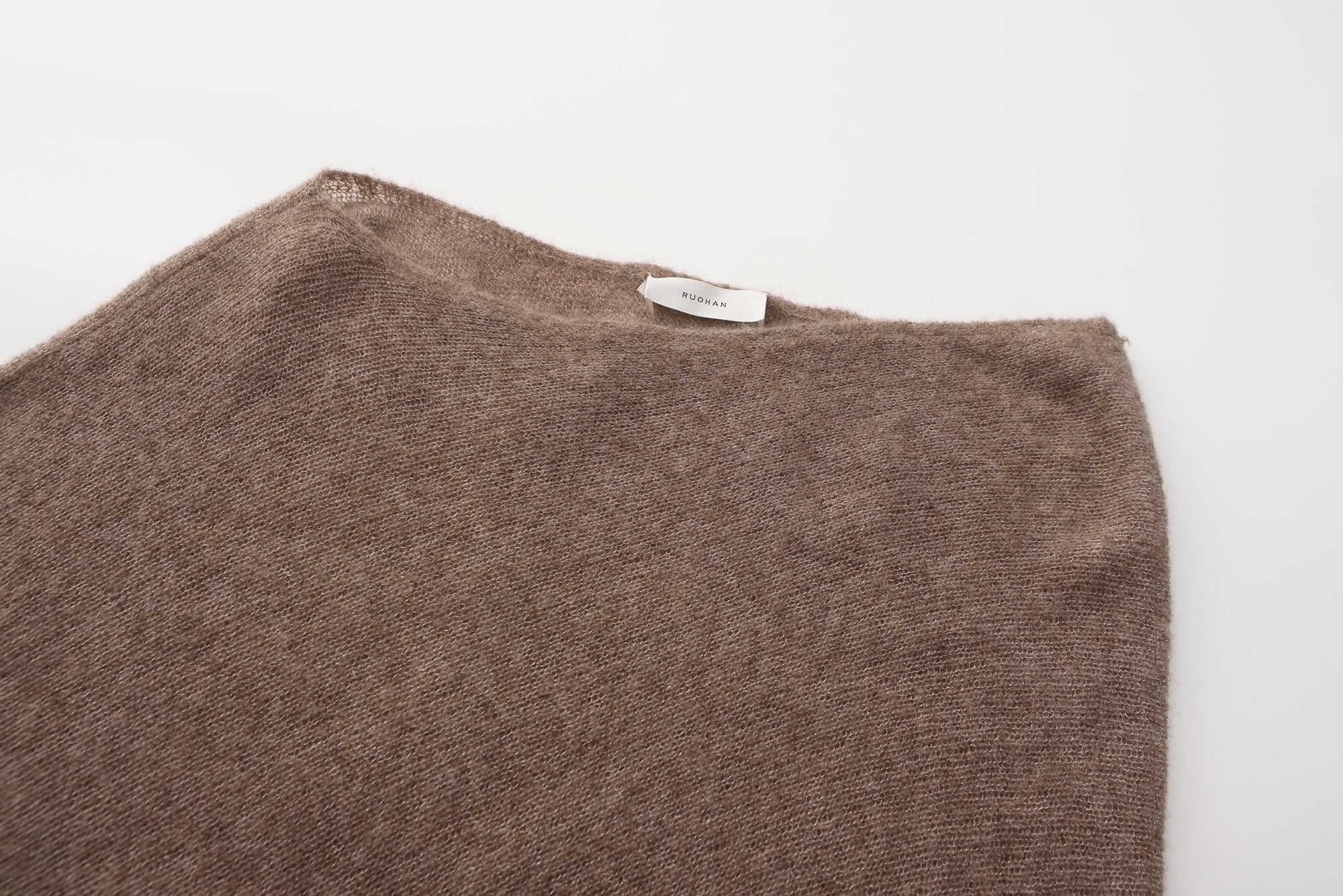 "RUOHAN" BROWN KNIT DRIP CAPE