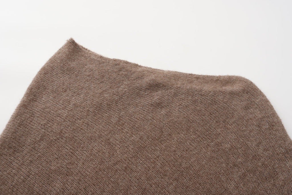 "RUOHAN" BROWN KNIT DRIP CAPE