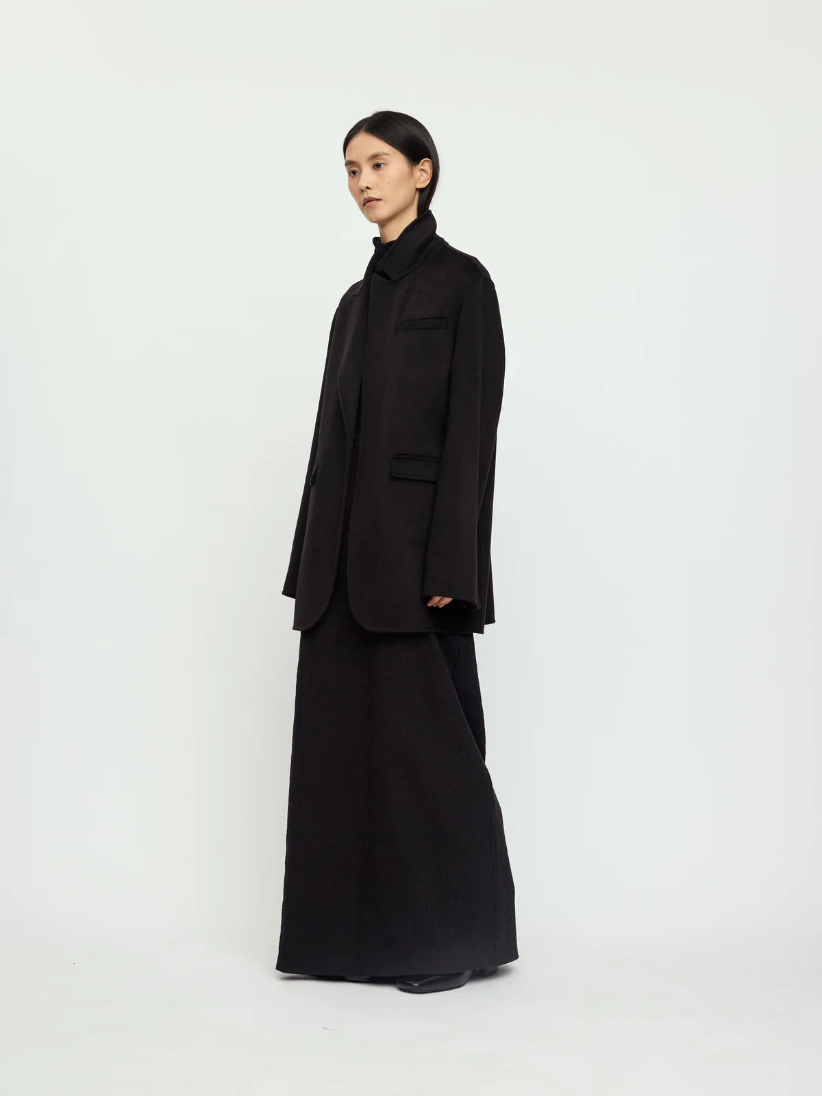 JET BLACK SUIT JACKET