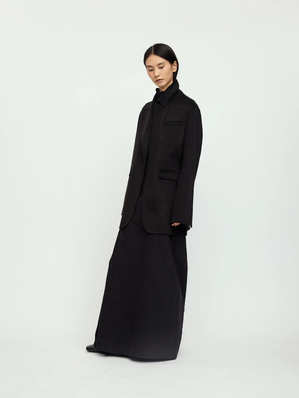 JET BLACK SUIT JACKET