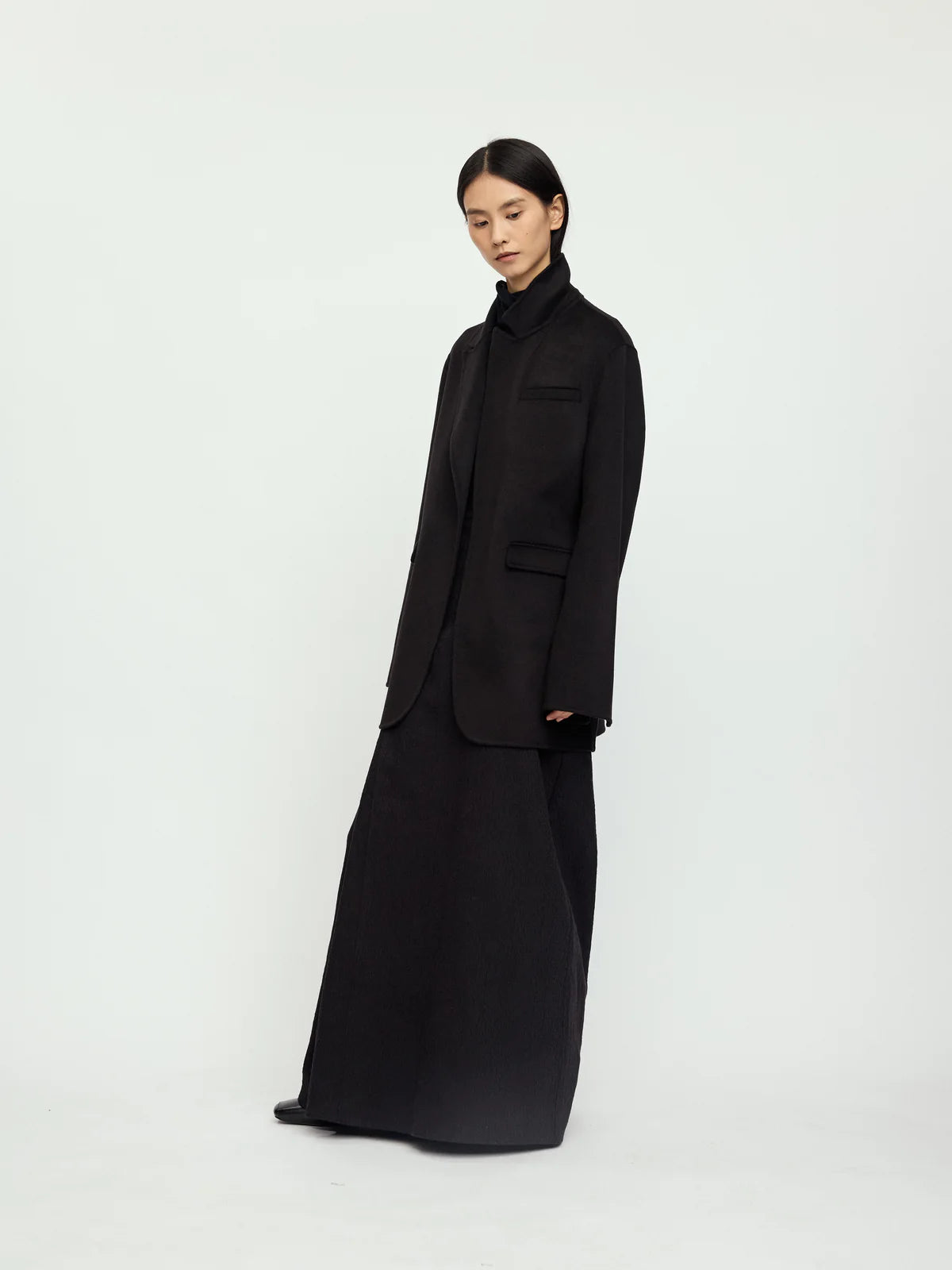 JET BLACK SUIT JACKET