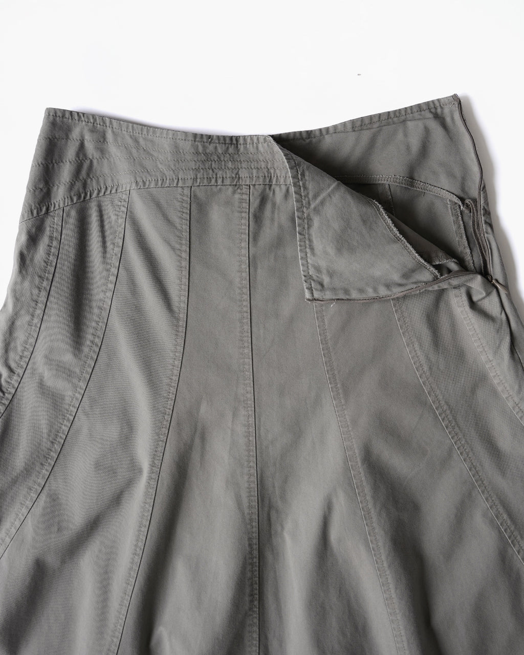 Low-Waist Flare Skirt