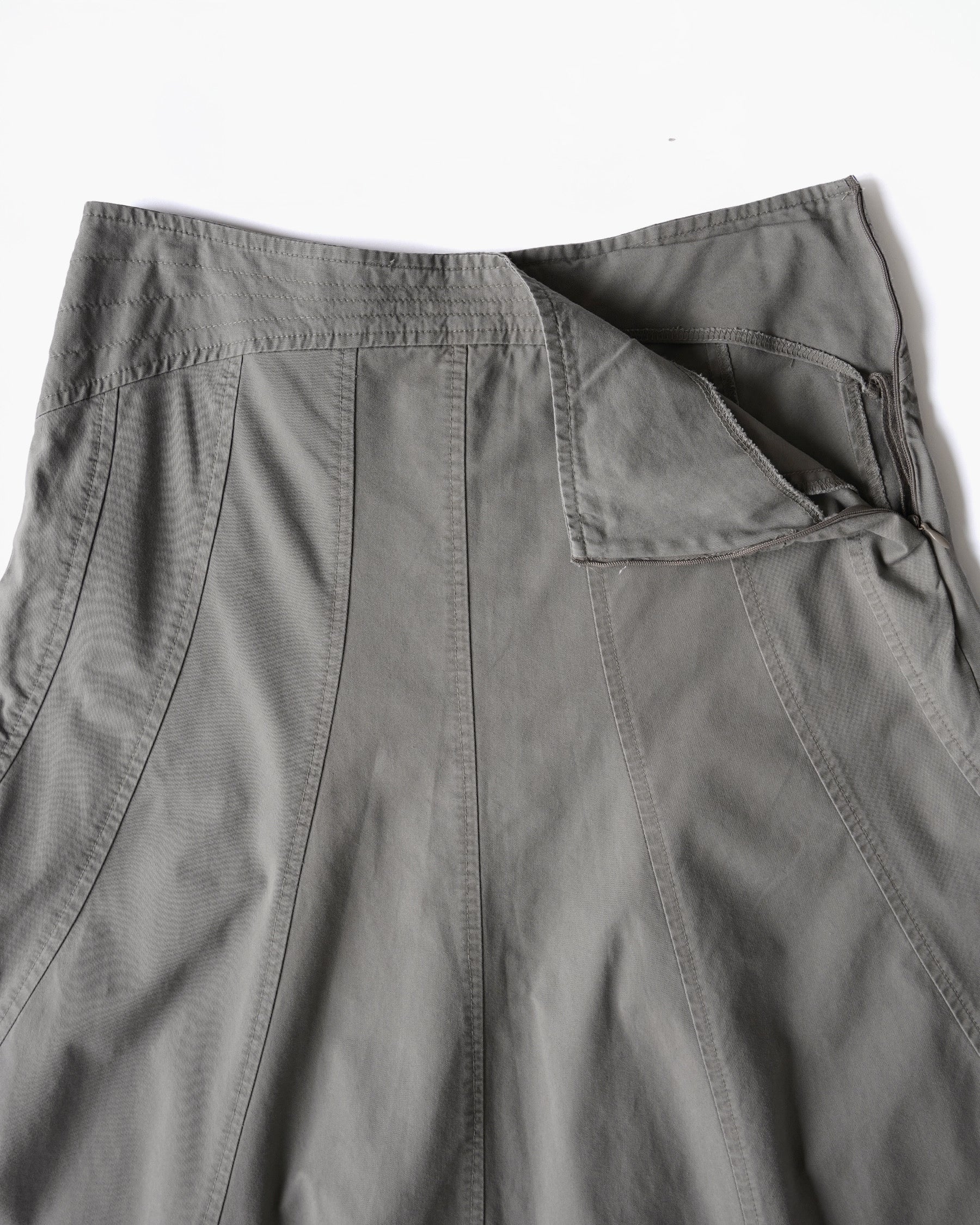 Low-Waist Flare Skirt