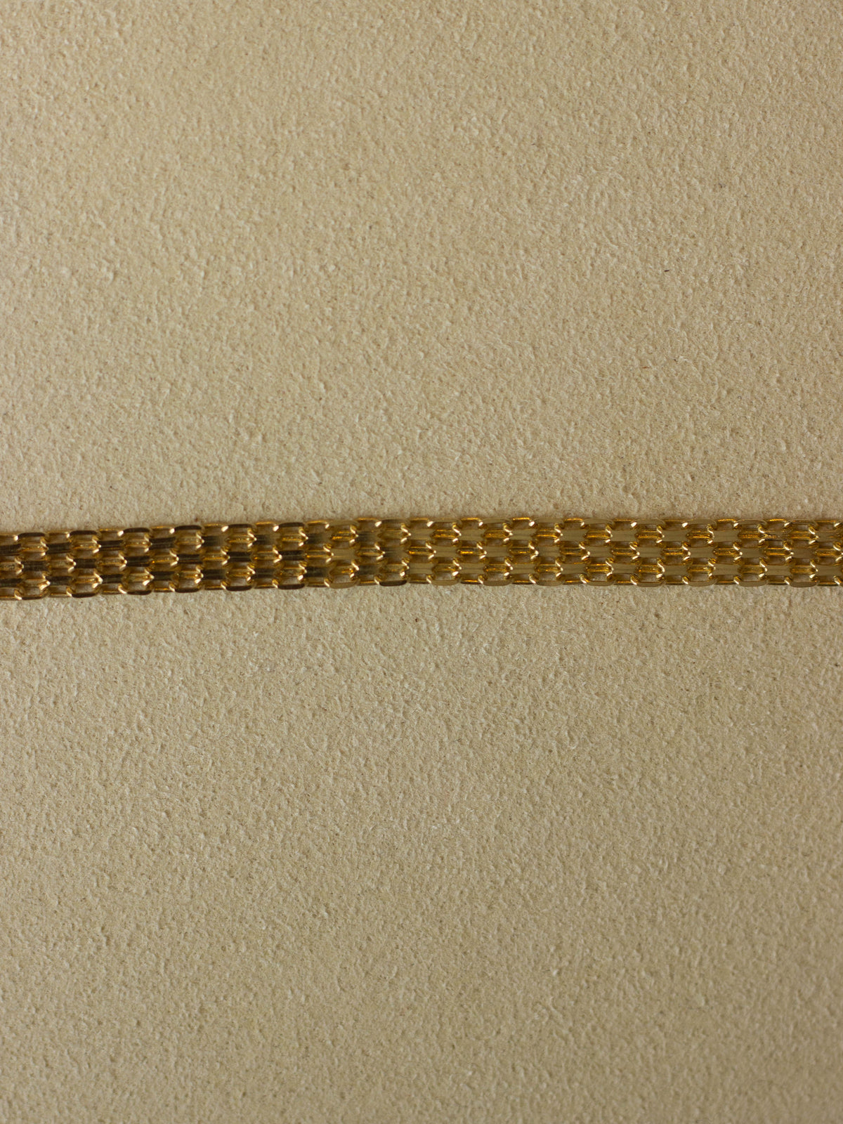 14K  Solid Gold  Bismarck Chain Bracelet (GDB25SS-002)