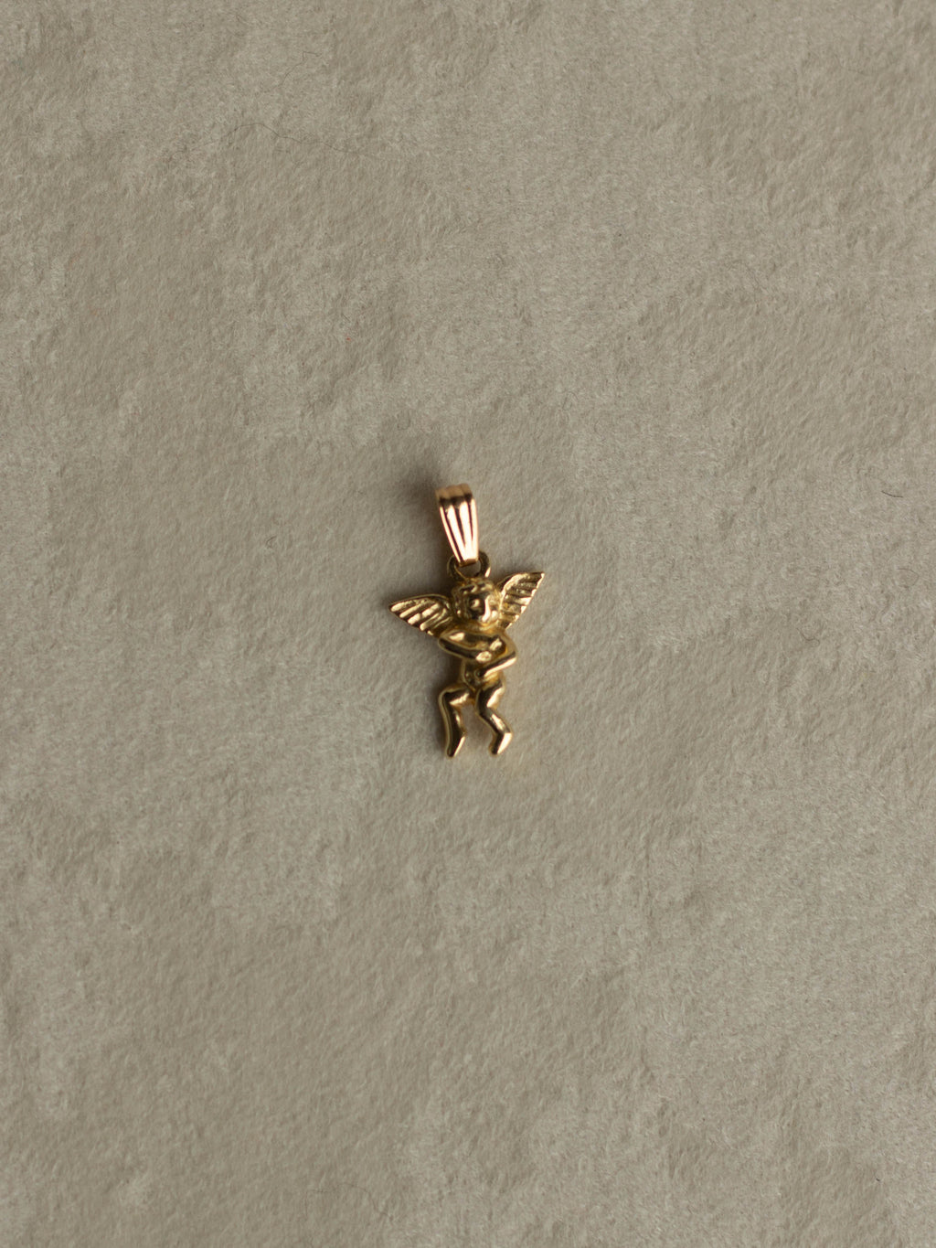 14K Angel Charm - right (GDN25021-2)