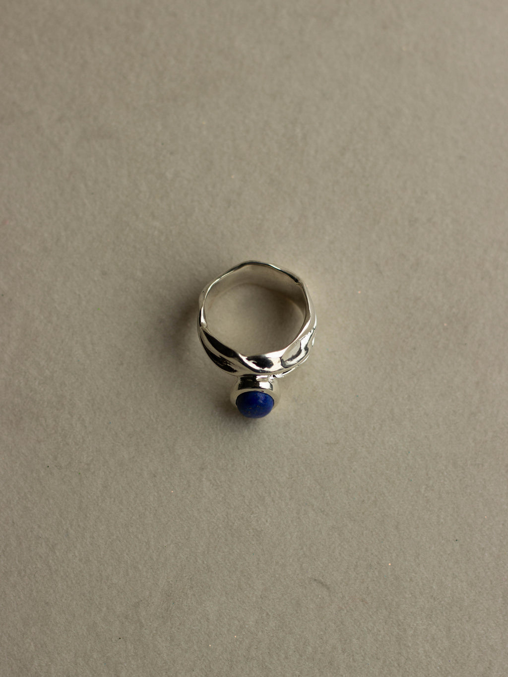 "Isabella Etou" Folding Lapis Lazuli Ring
