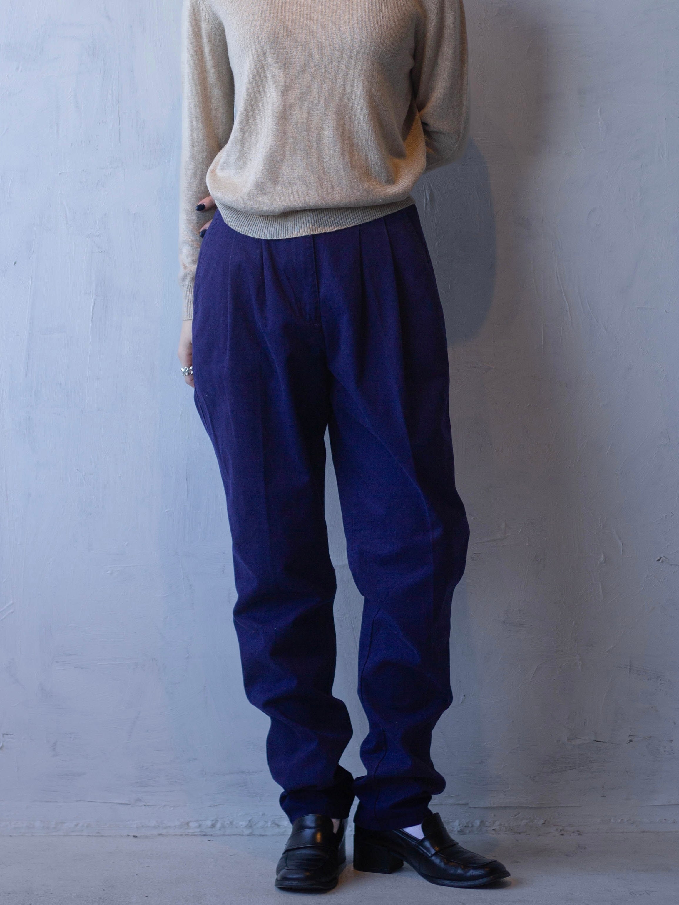 "Woolrich" Cotton Tuck Trousers - Navy