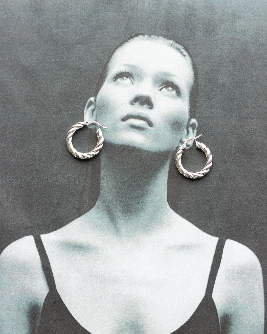 Twisted Silver Hoops-Medium (E025012)