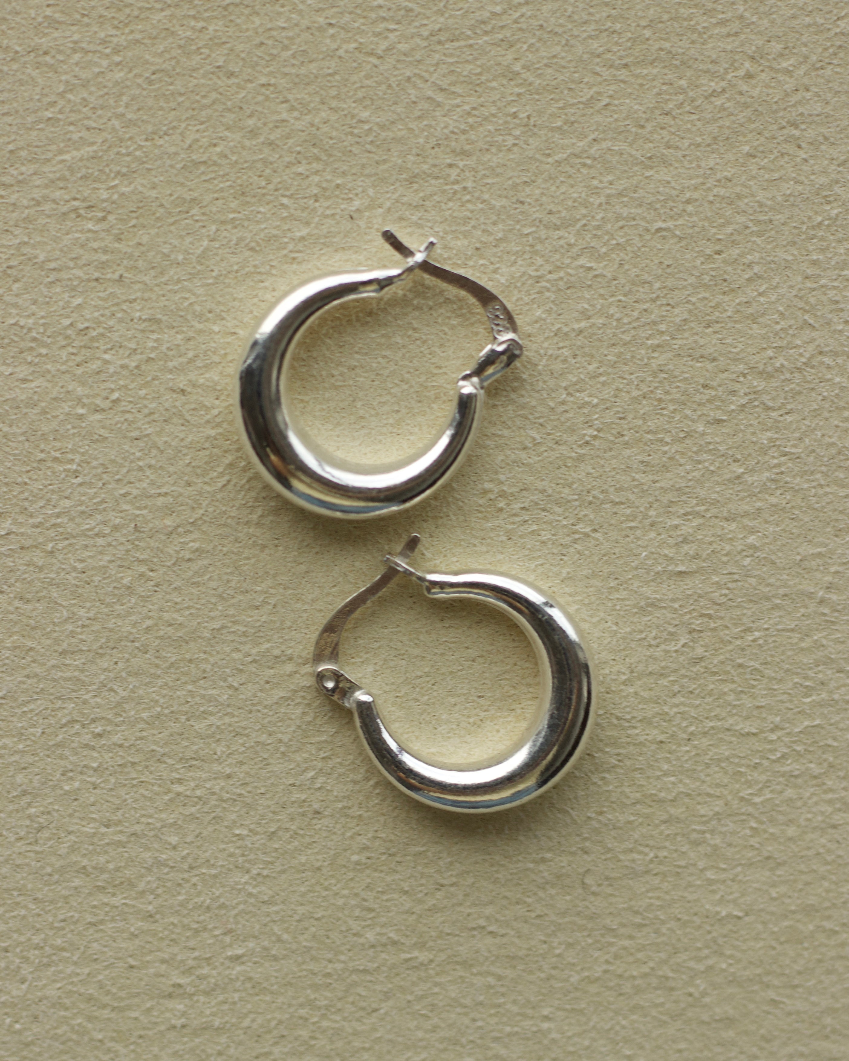 Silver Drop Hoops-Small (E025011)