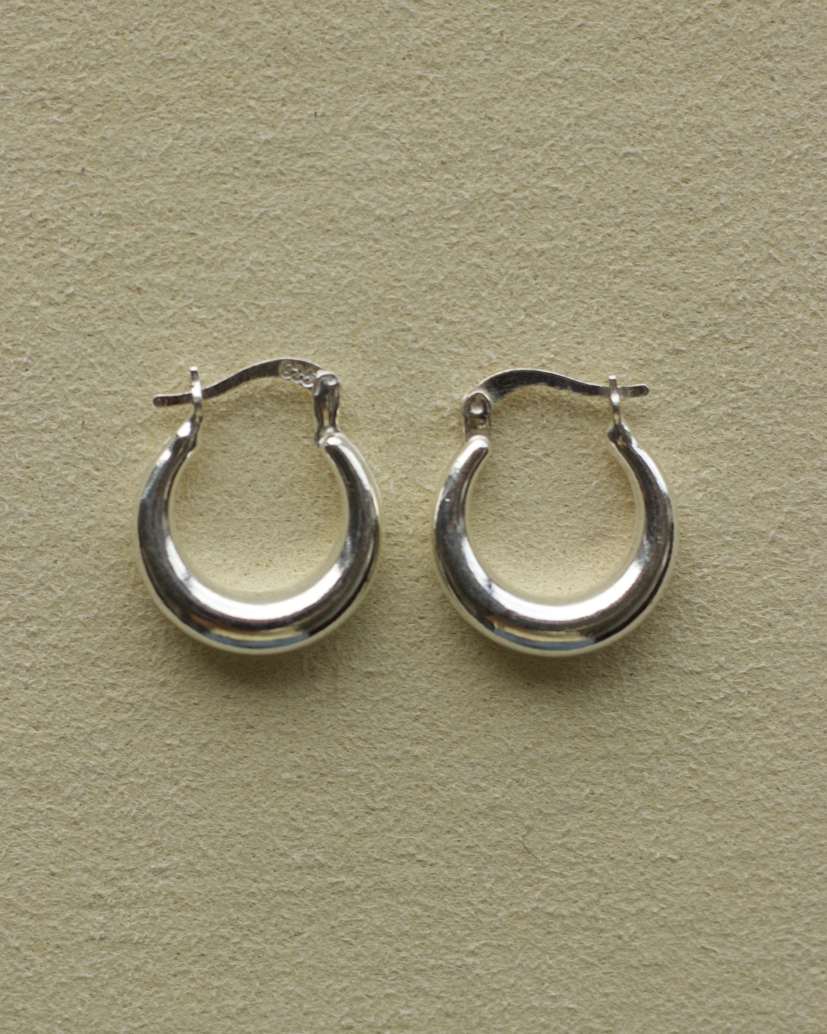 Silver Drop Hoops-Small (E025011)
