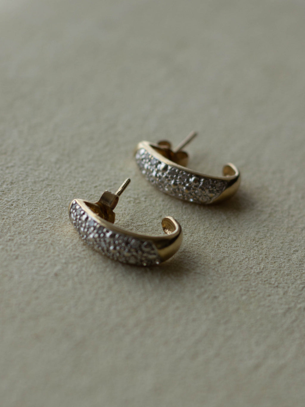 9ct Gold Diamond Earrings (GDE-25SS019)