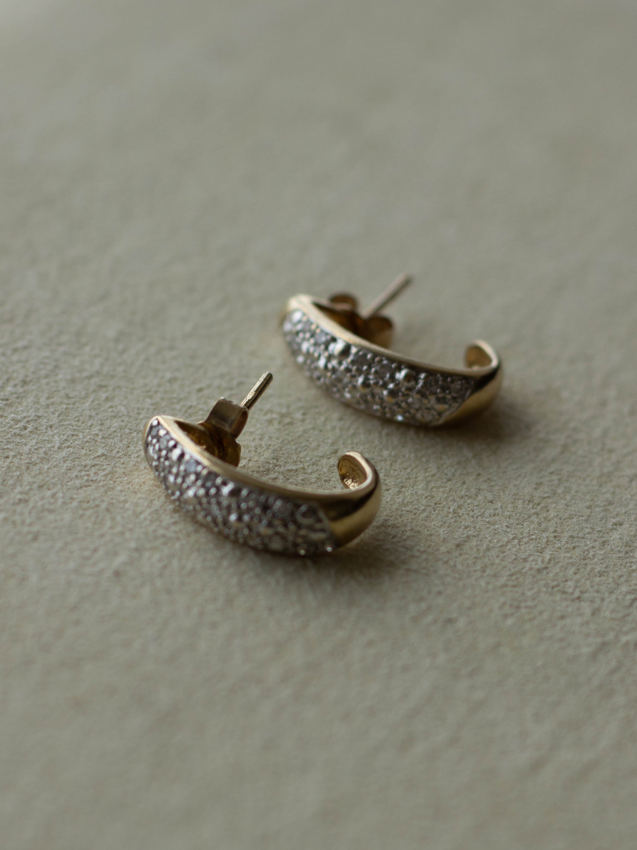 9ct Gold Diamond Earrings (GDE-25SS019)