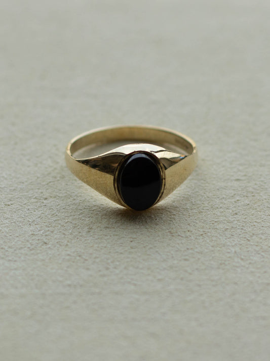 9ct Gold Onyx Signet Ring (GDR-25SS001)