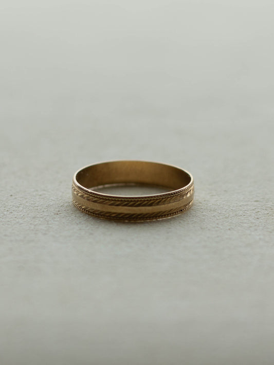 9ct Gold Patterned Soft Band (GDR-25SS002)