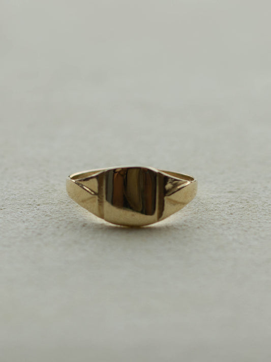 9ct Gold Signet Ring (GDR-25SS003)