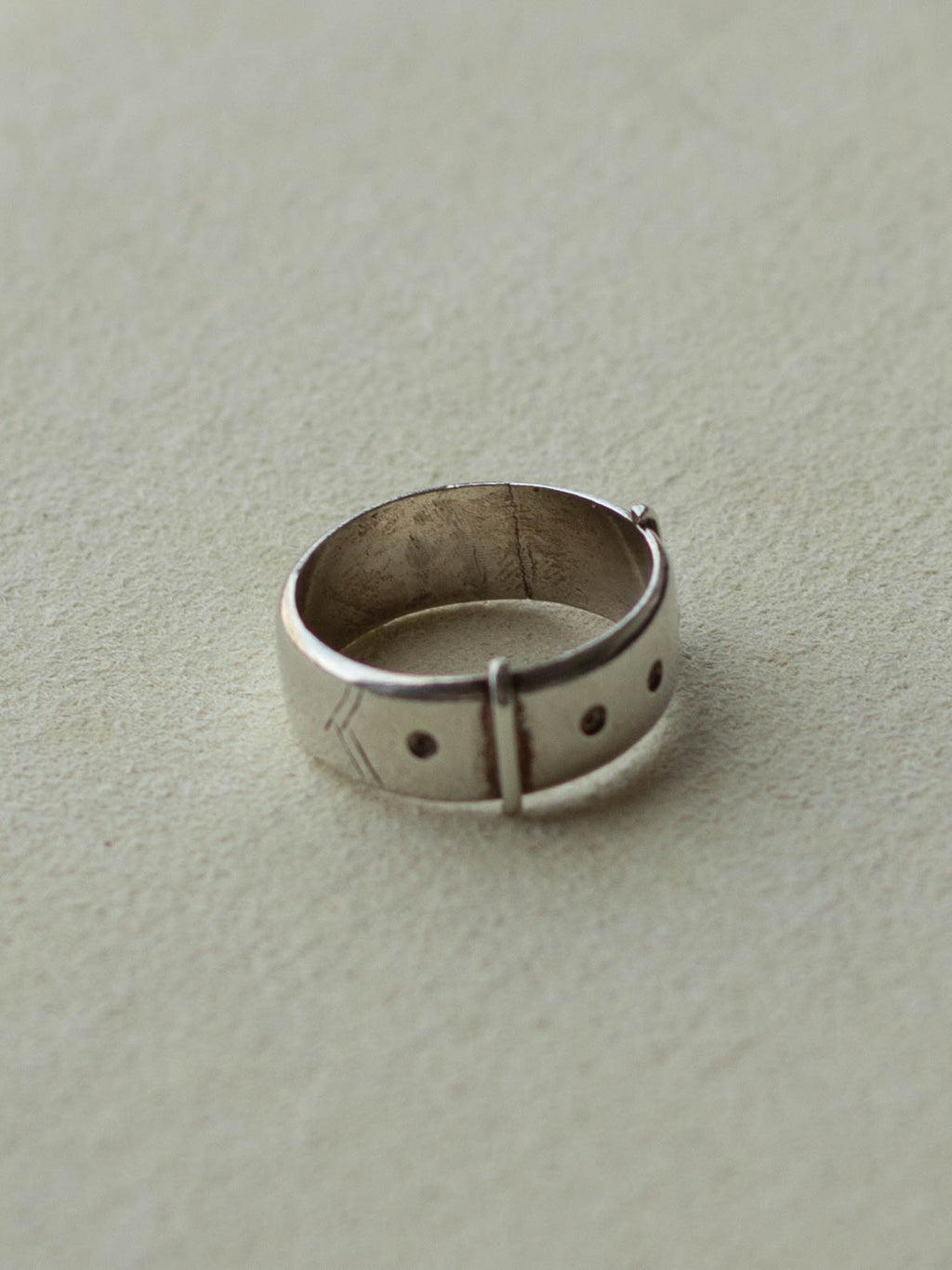 Silver Belt Band Ring (SVR-25SS024)