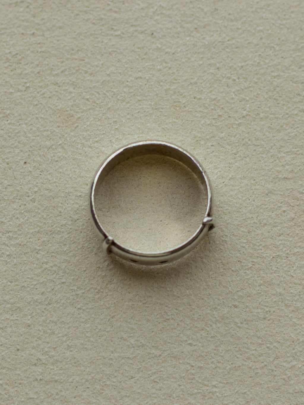 Silver Belt Band Ring (SVR-25SS024)