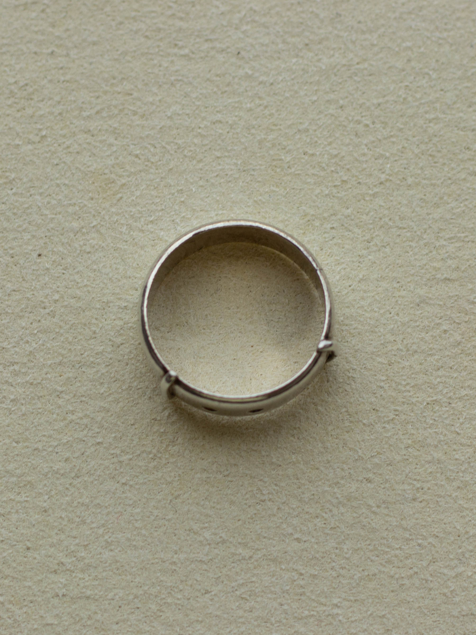 Silver Belt Band Ring (SVR-25SS024)