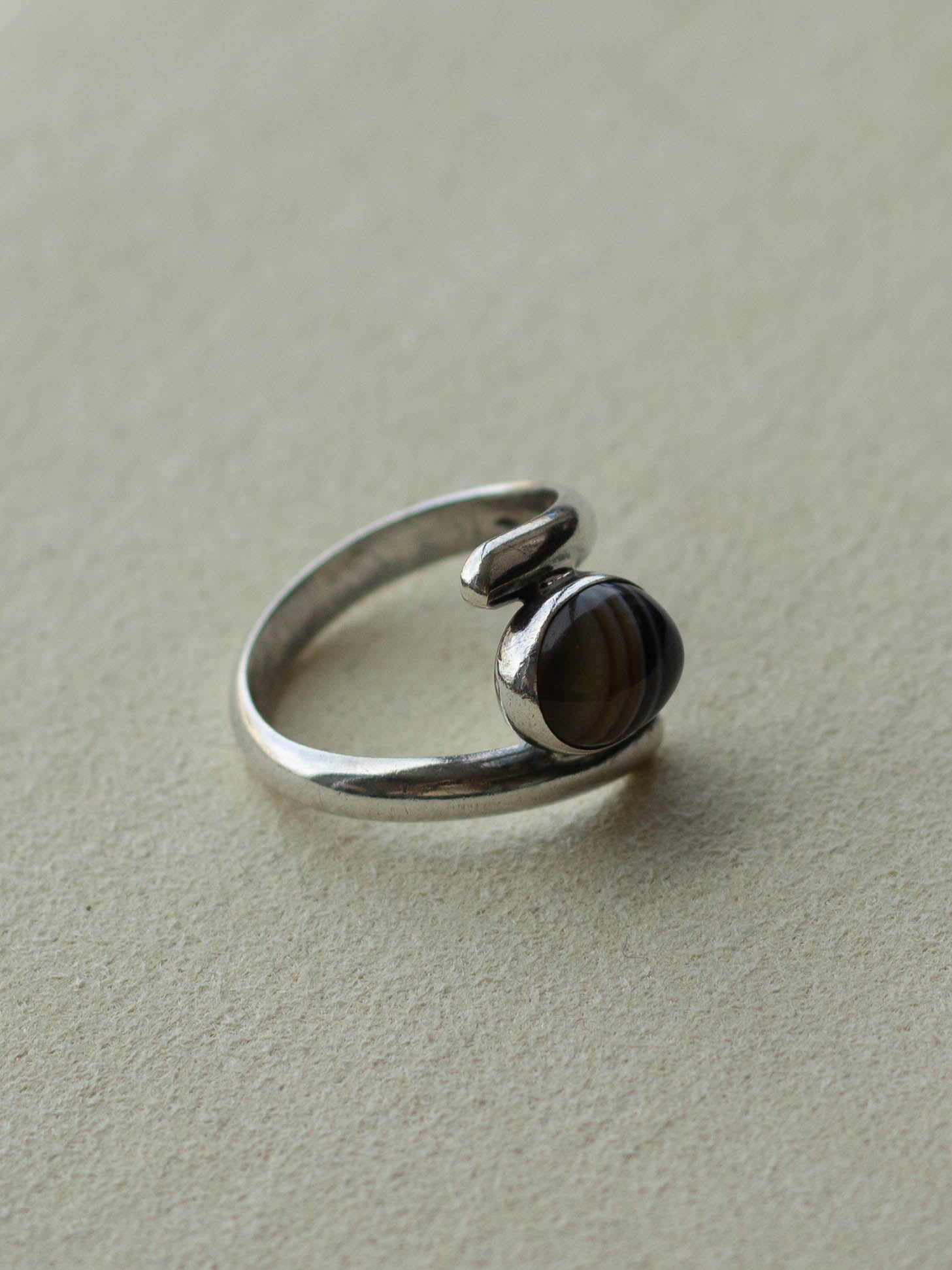 Silver Agate Wrap Statement Ring (SVR-25SS018)