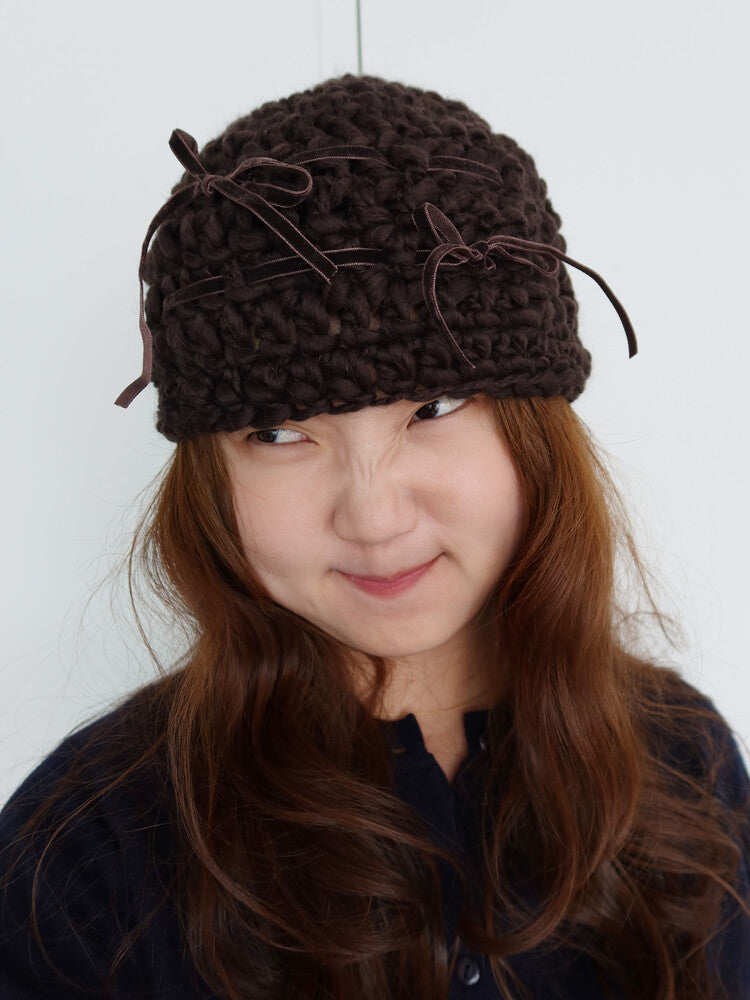 "CROCHEANT" Short Ribbon Beanie - Brown