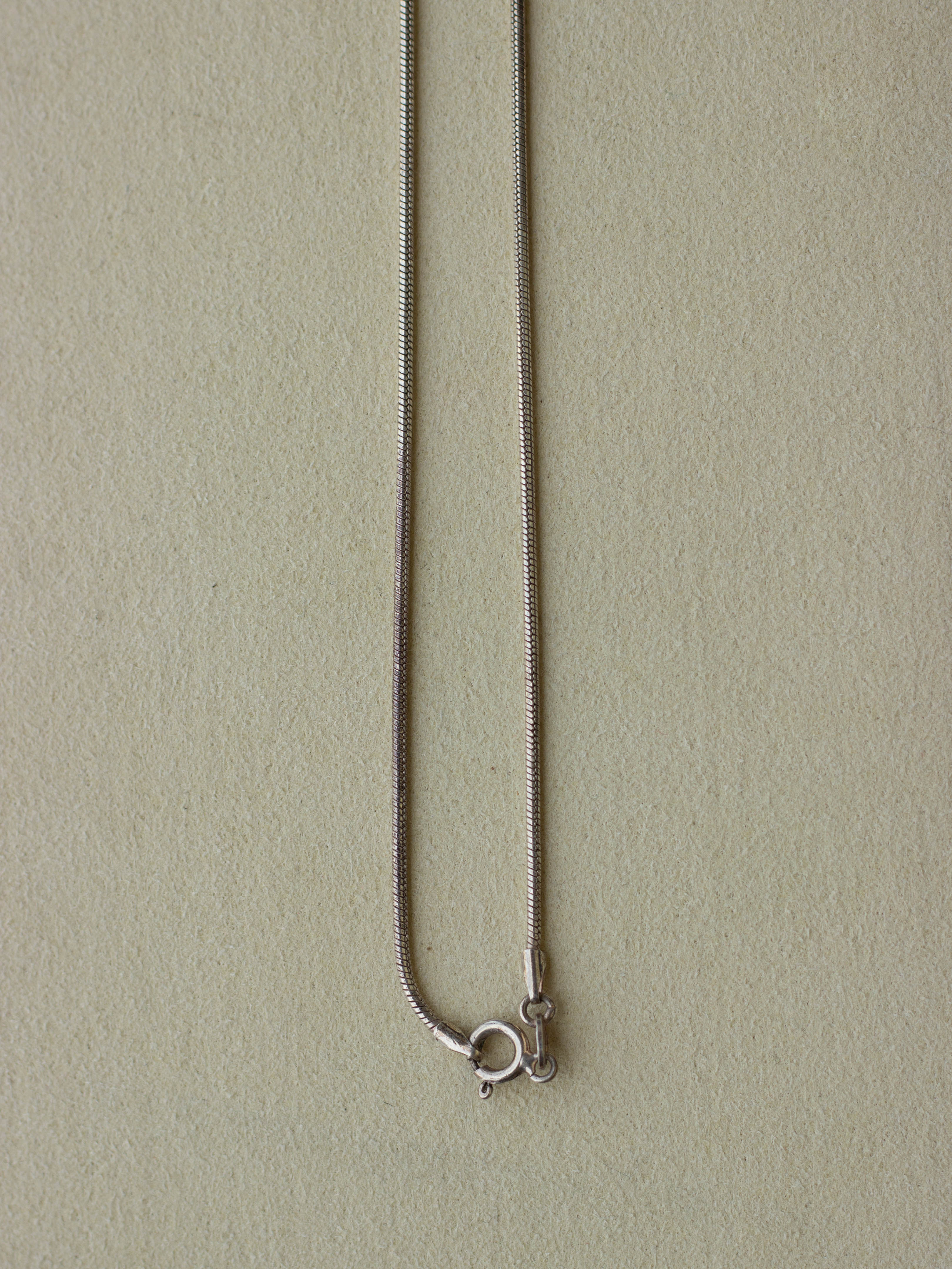 Silver Necklace w/ Perfume Bottle (SVNL-25SS003)