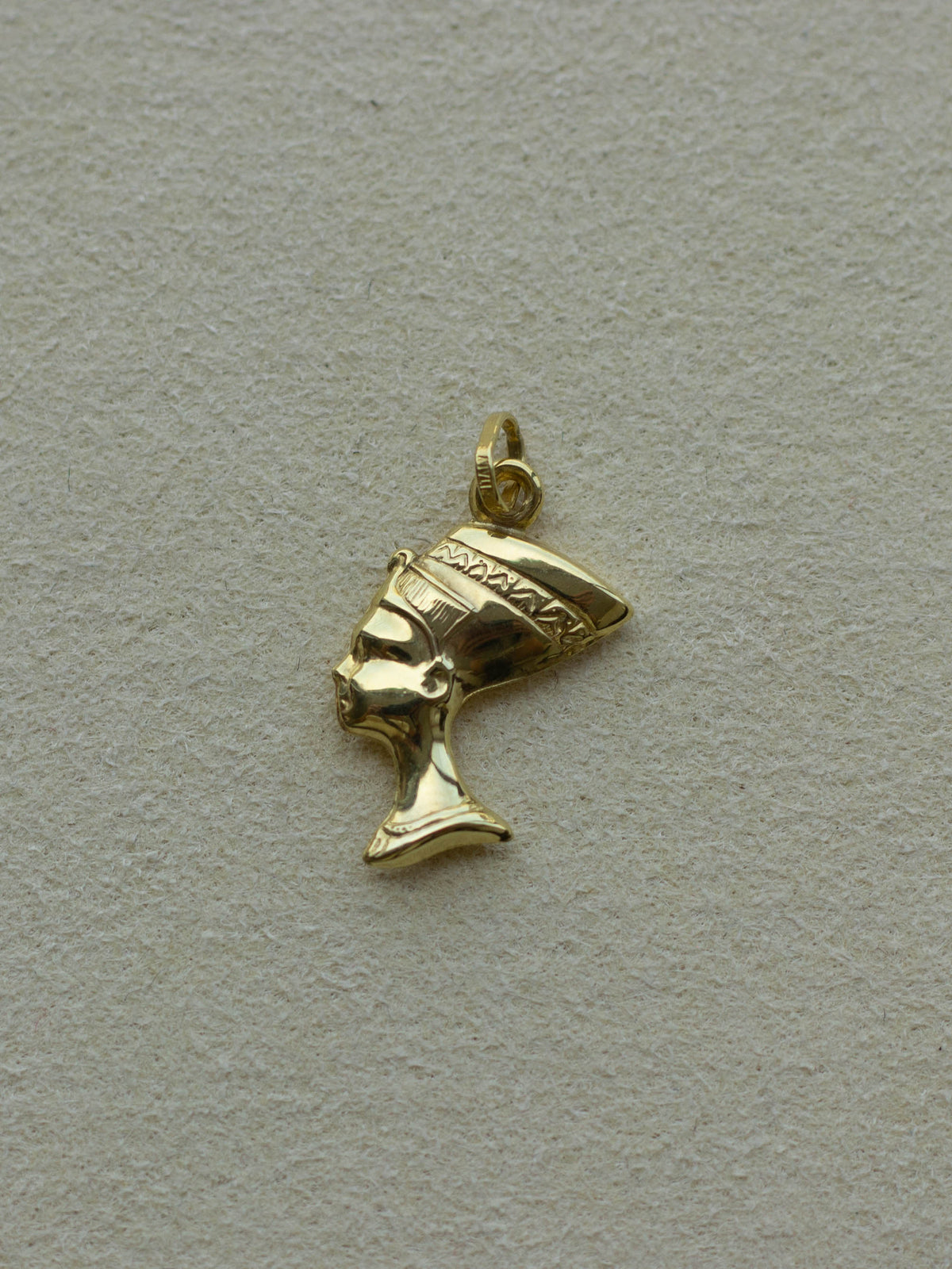 9ct Gold Queen Nefertiti Charm (GDN-25SS011)