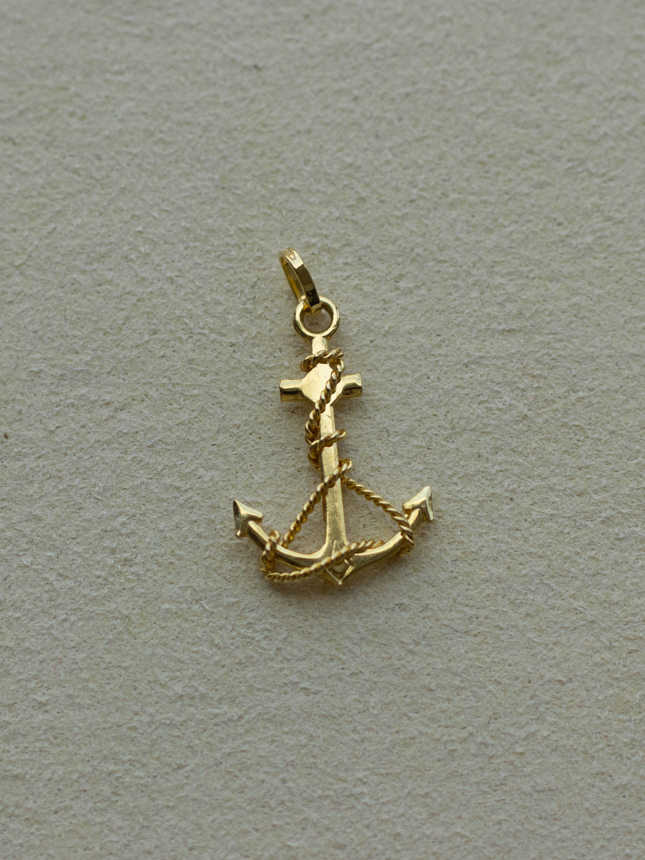 9ct Gold Anchor Charm (GDN-25SS011)