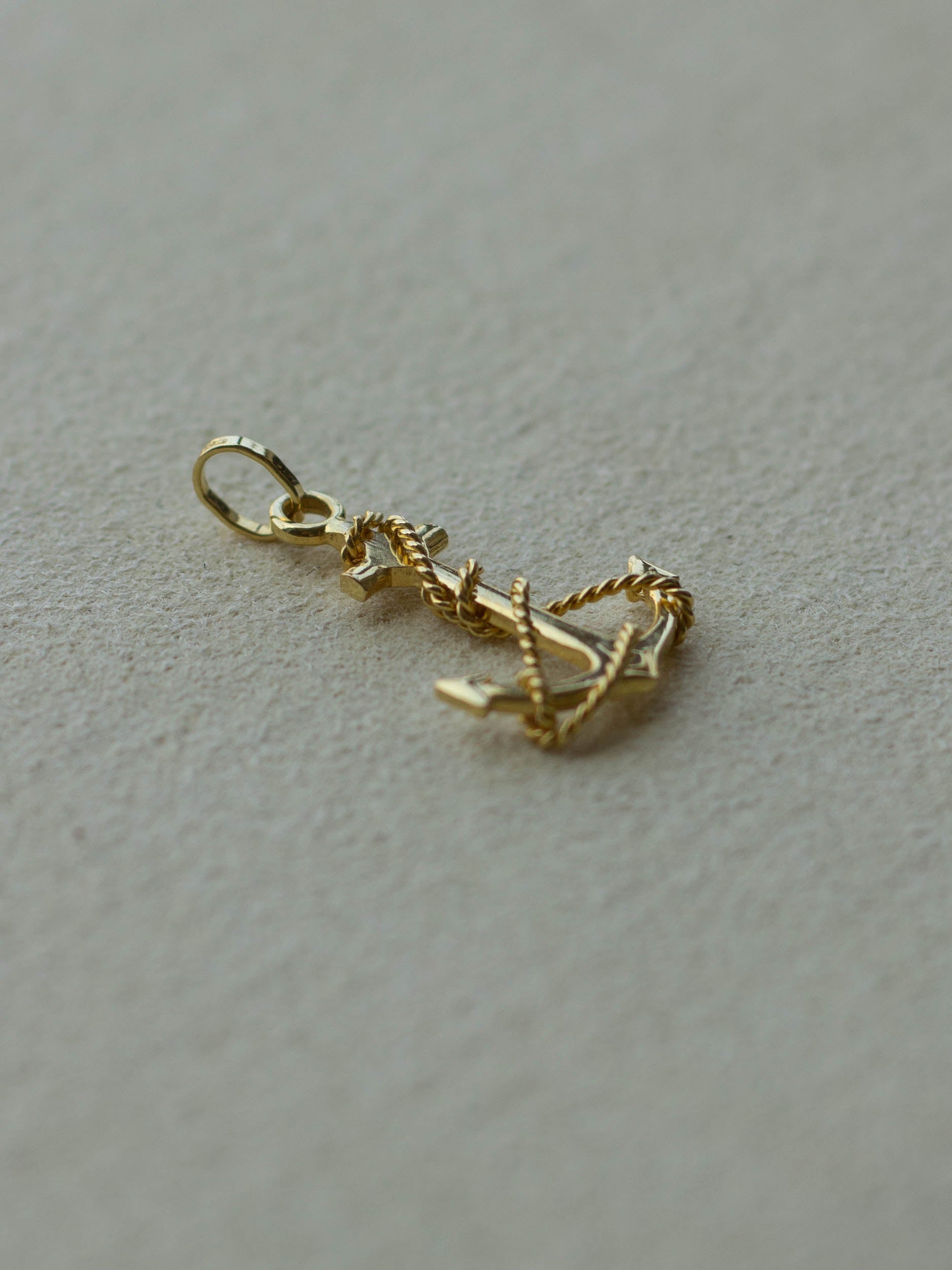9ct Gold Anchor Charm (GDN-25SS011)