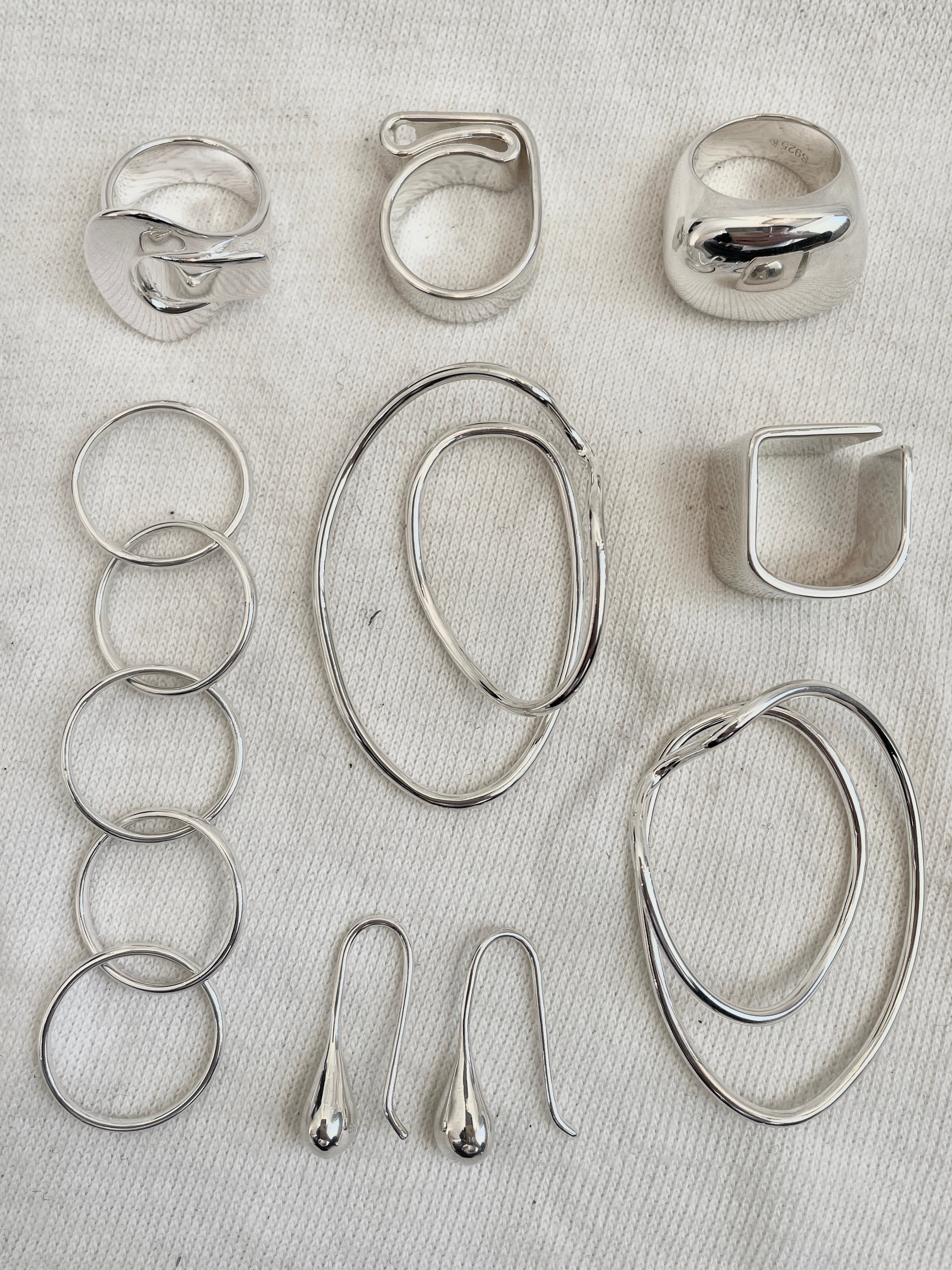 Line Cuff