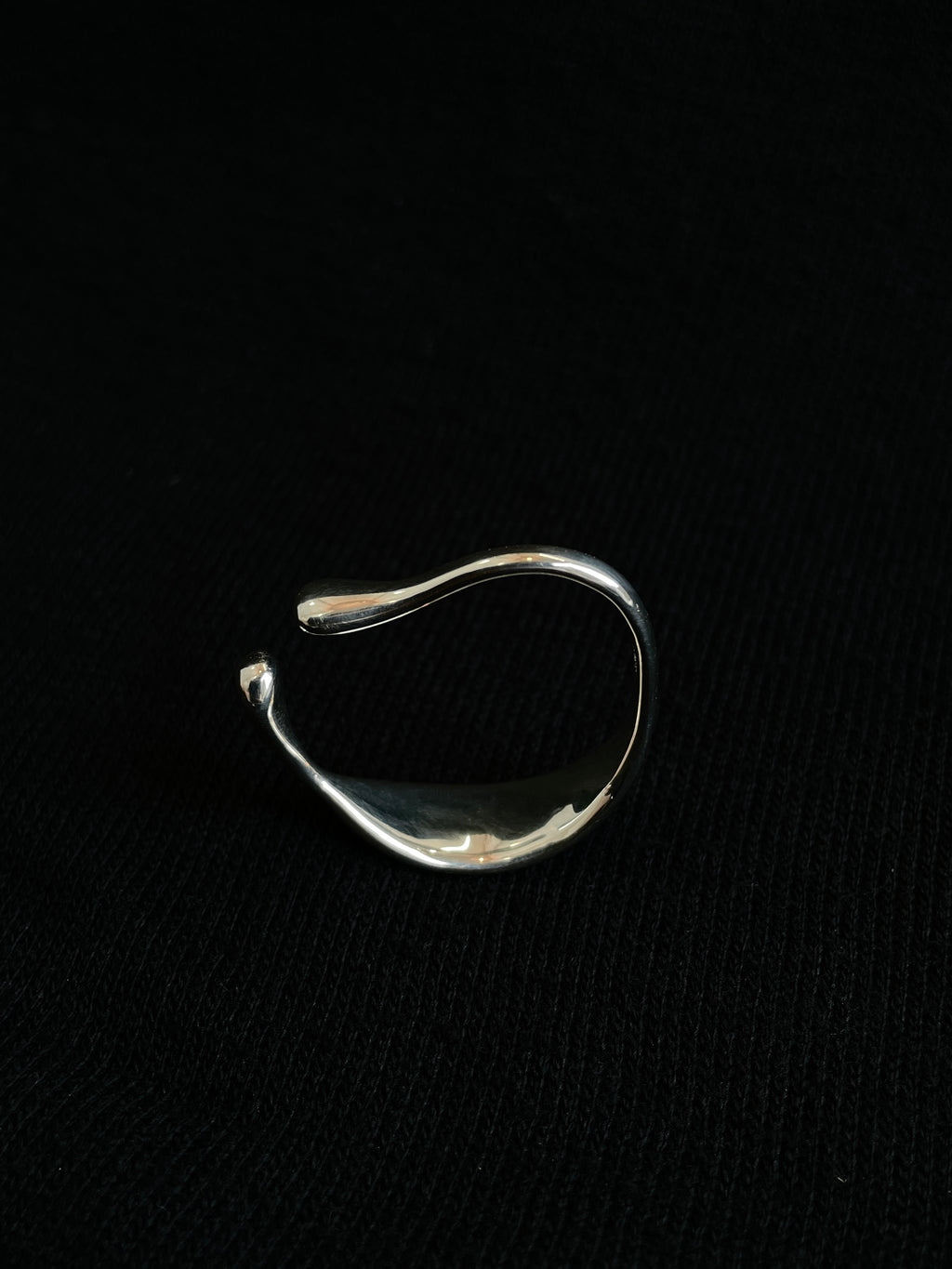 Wave Ear Cuff