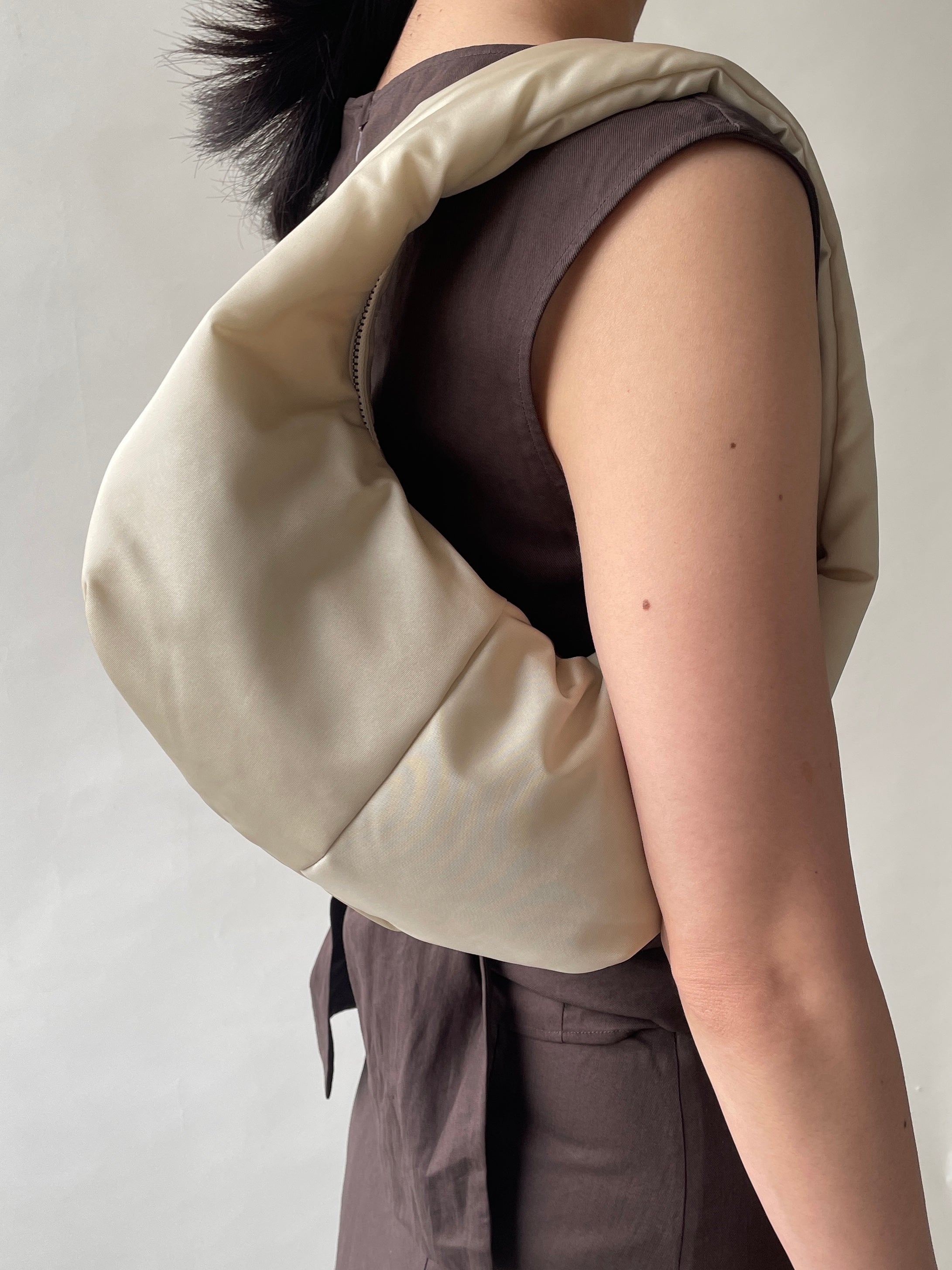 404 Padding Hand Bag - Ivory