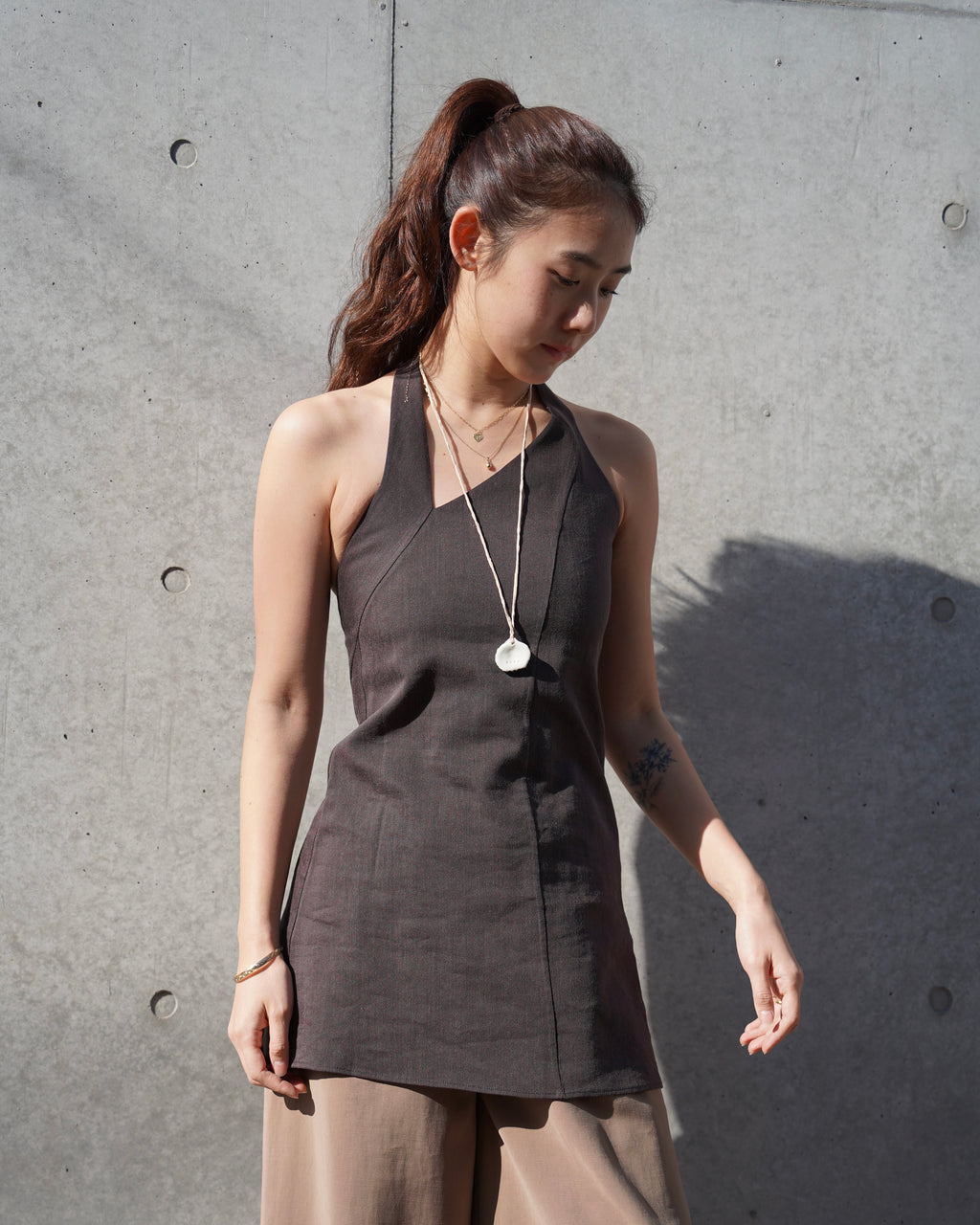 EBONY TAHI TOP
