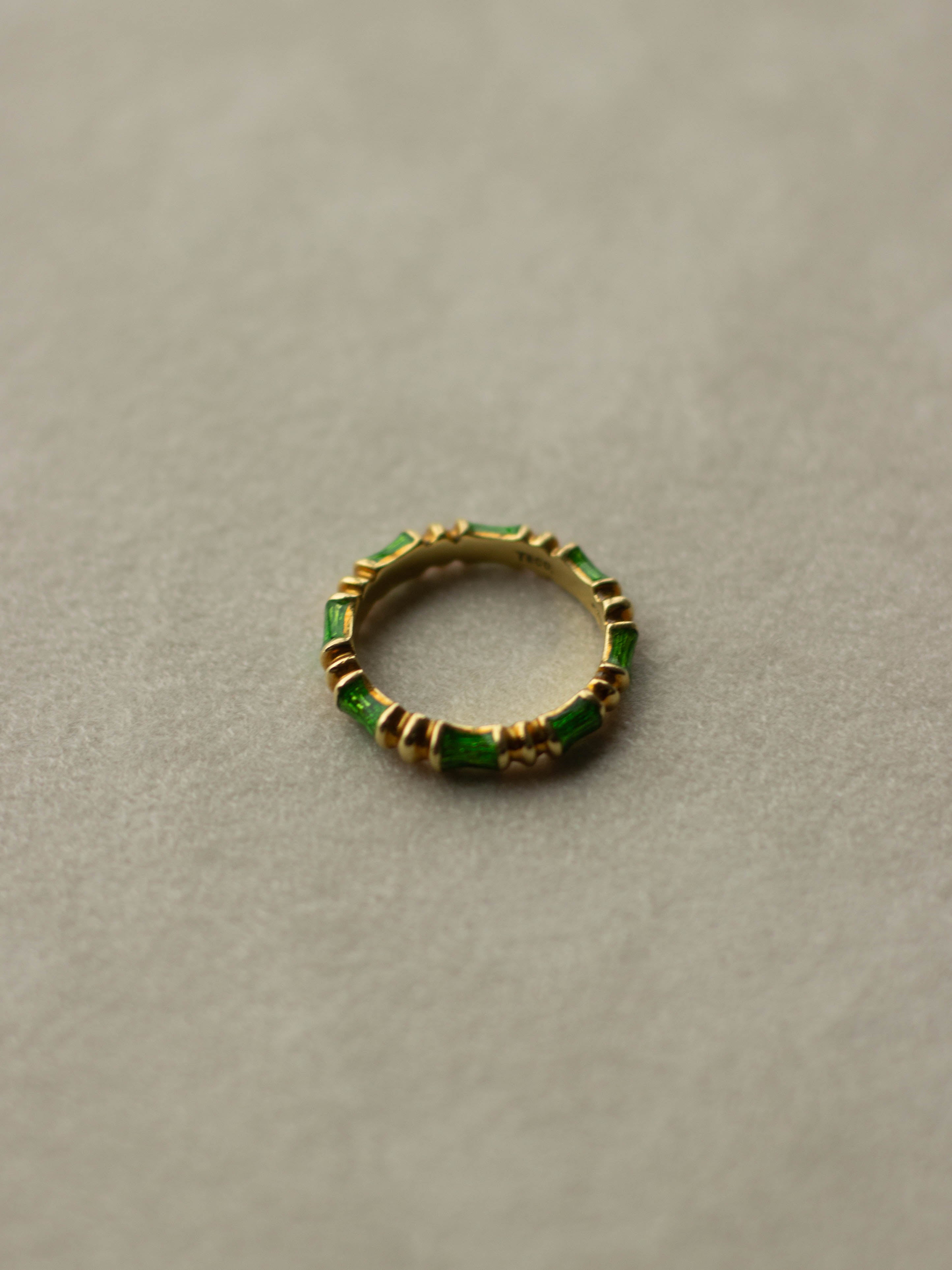 Tiffany & Co. 18K Gold Green Enamel Band Ring (GDR-25013)