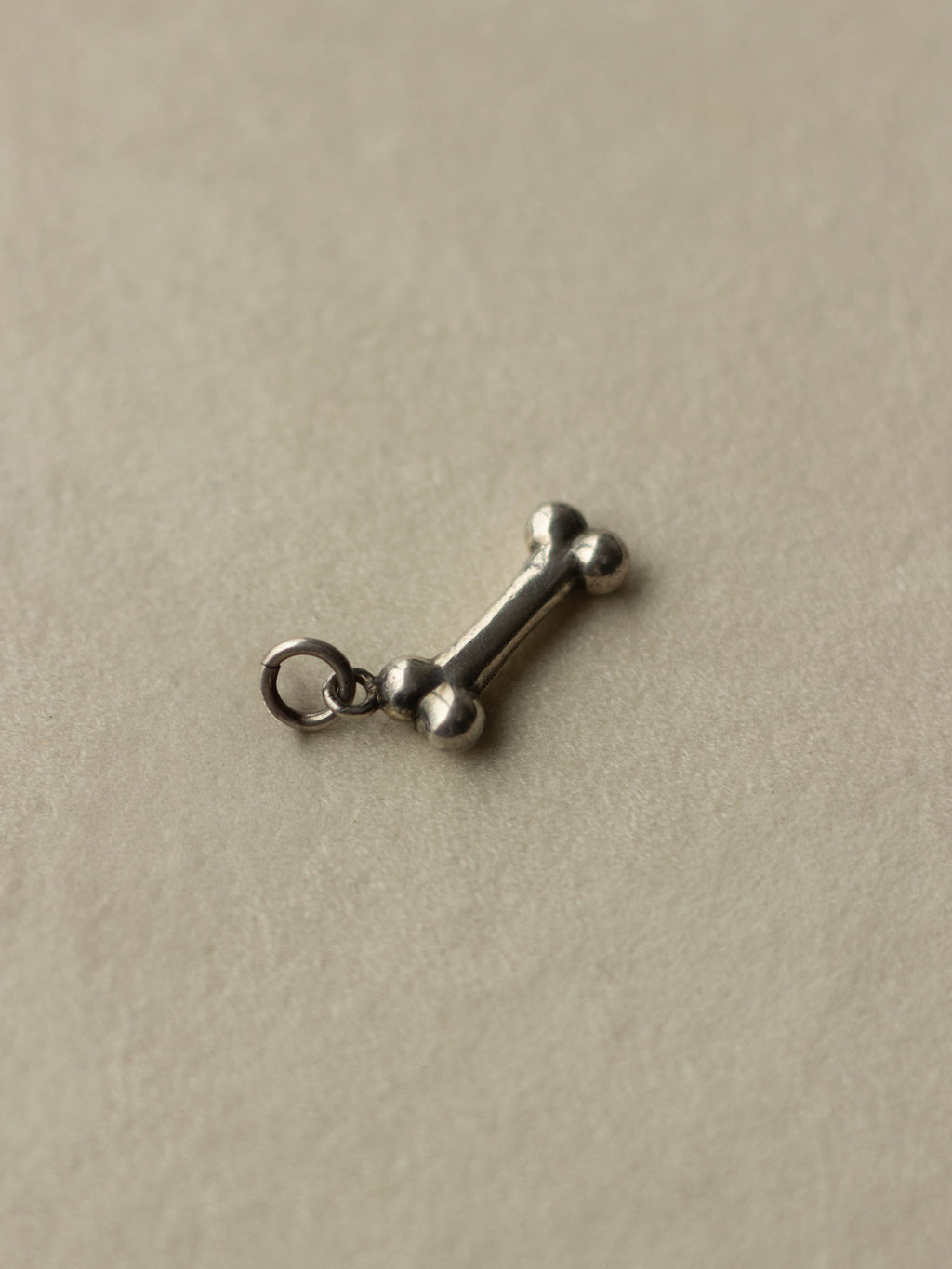 Silver Bone Charm (SVN25004-3)