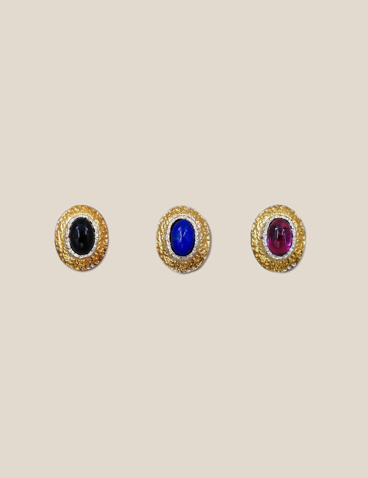 "Isabella Etou" Lapis Lazuli Oval Earring