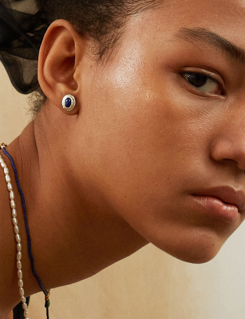 "Isabella Etou" Lapis Lazuli Oval Earring