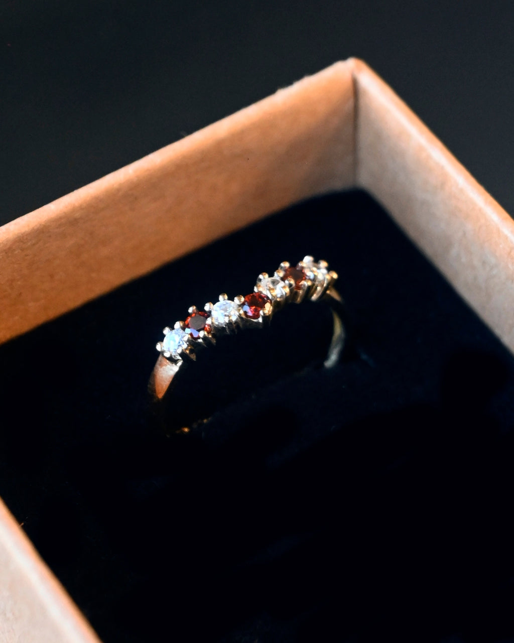 9k Garnet CZ Diamond Gold Ring - 12号