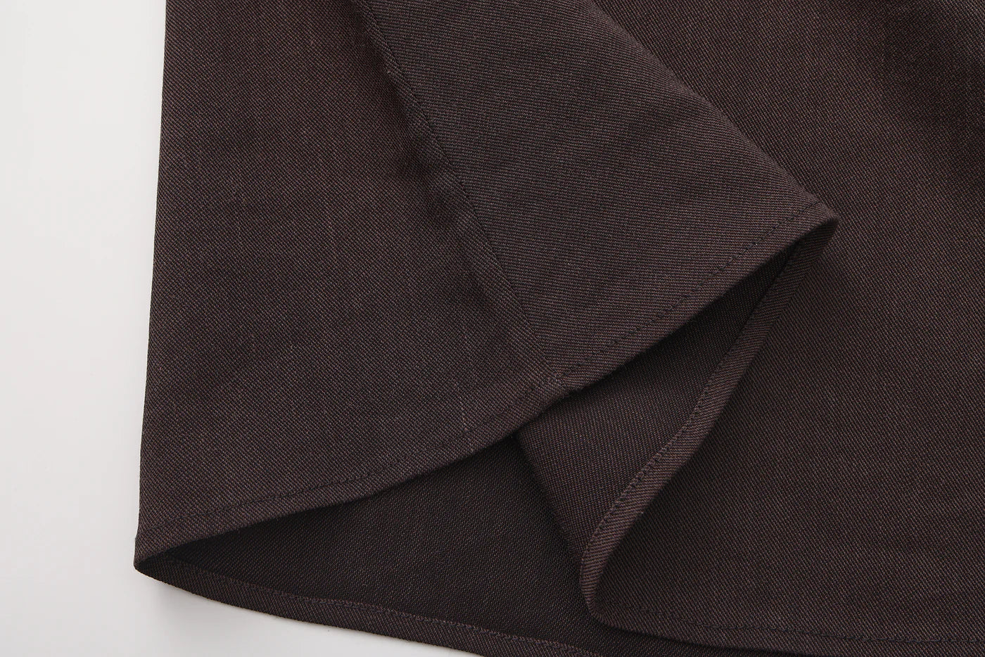 EBONY TAHI TOP