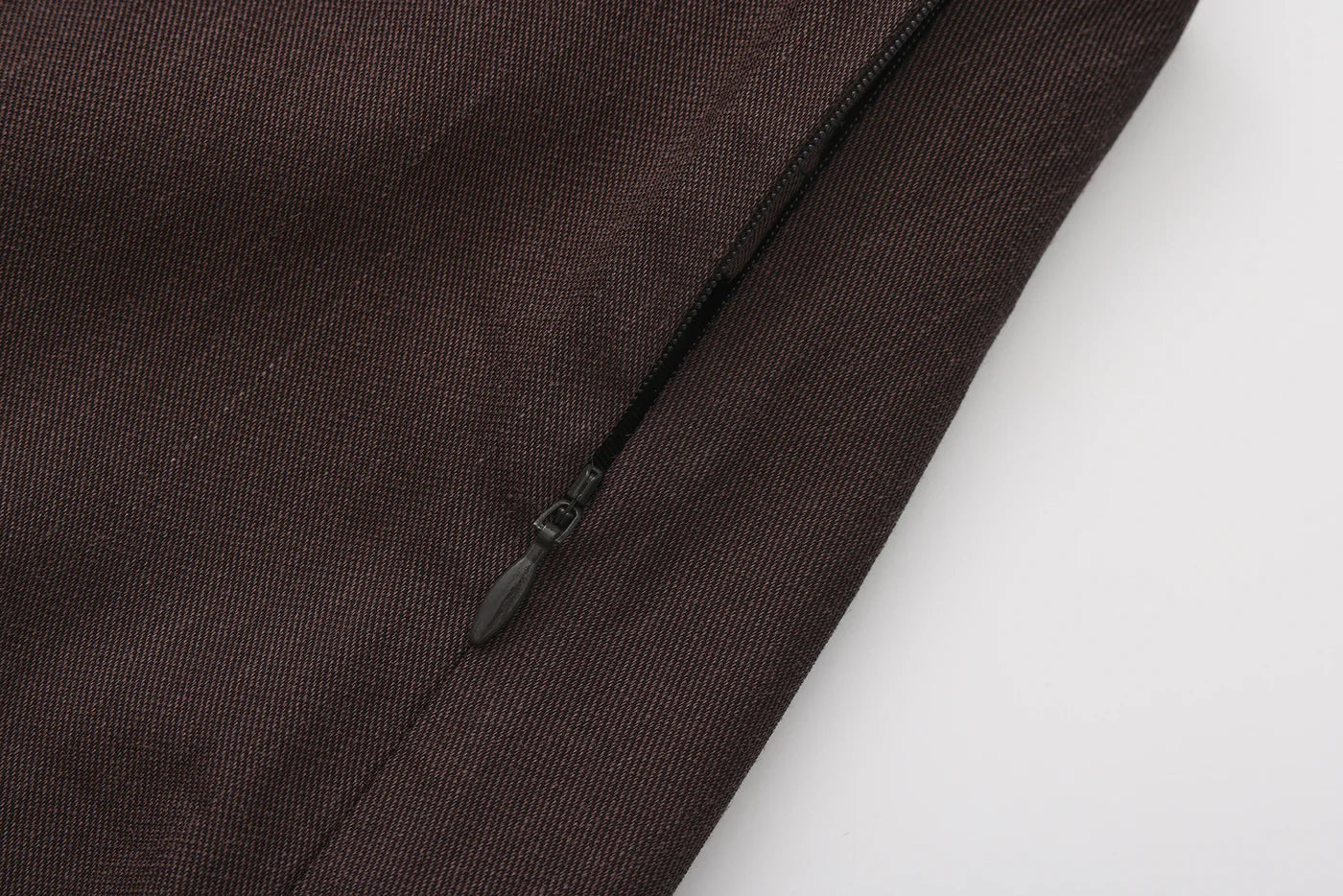 EBONY TAHI TOP