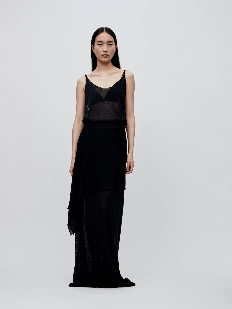 "RUOHAN" Black Knit Slip Top